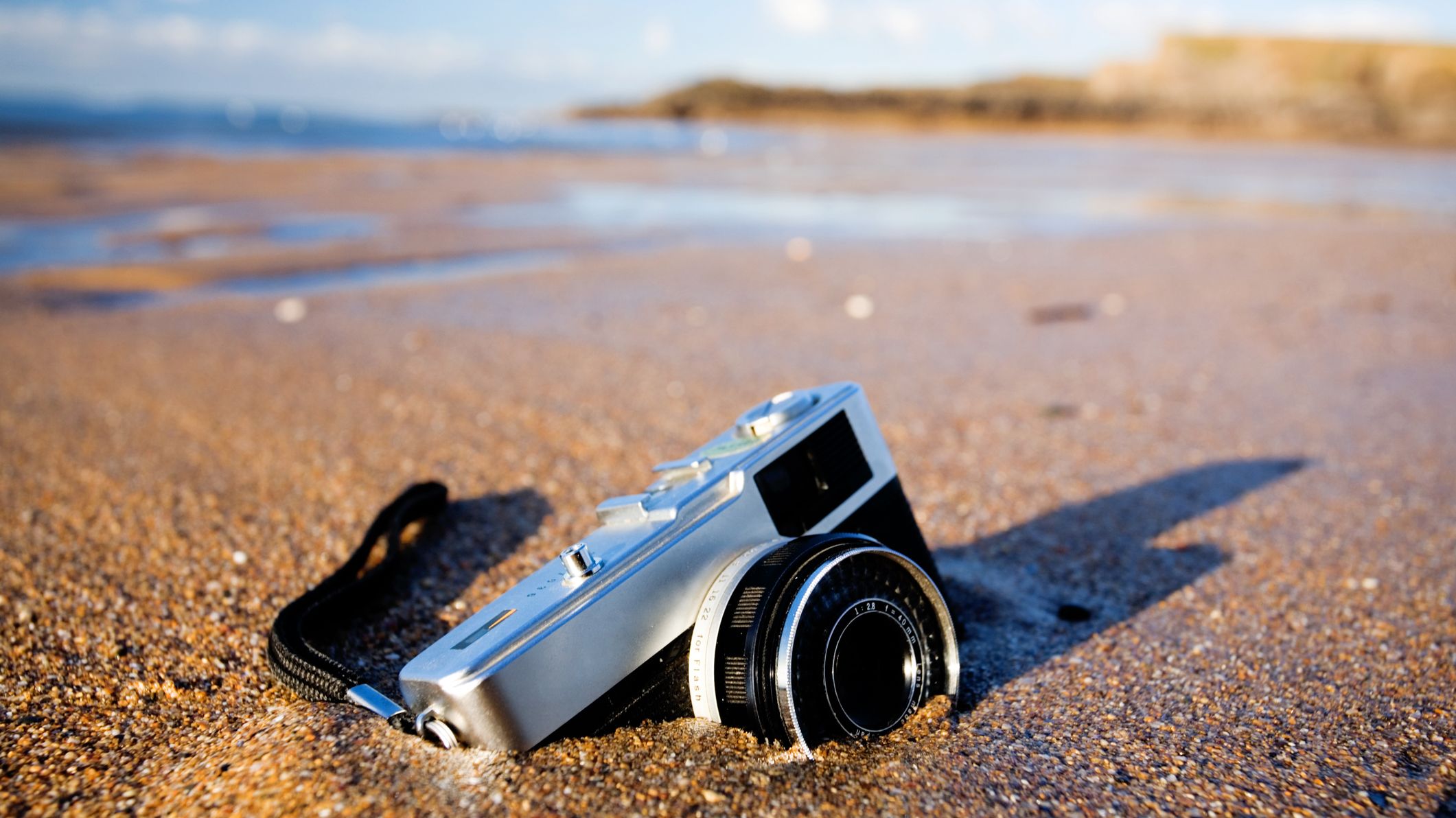A Camera Lost At The Bottom Of The Sea Finds Its Owner Three Years Later Mental Floss