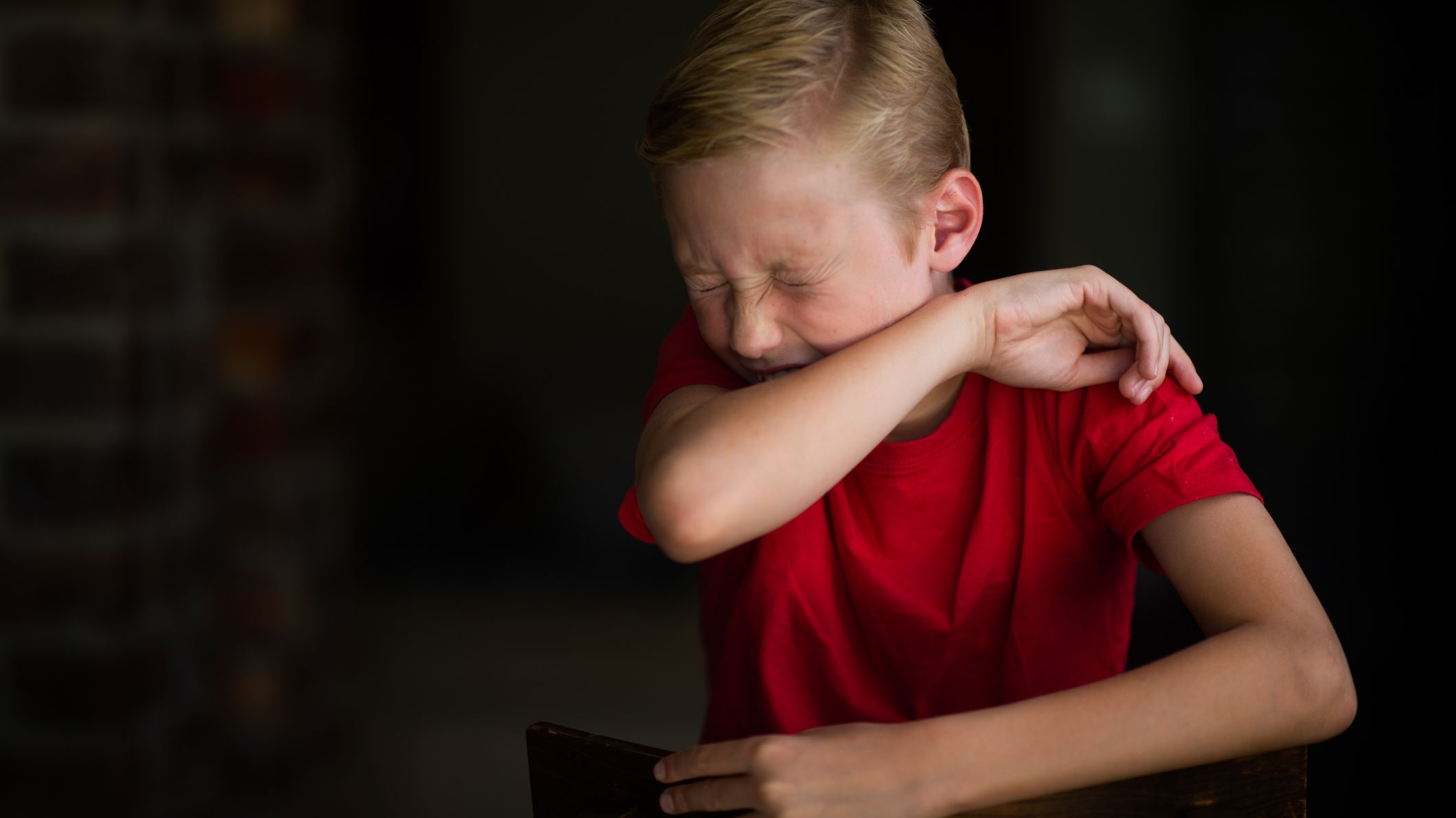 Why do we close our eyes when we sneeze video mental floss