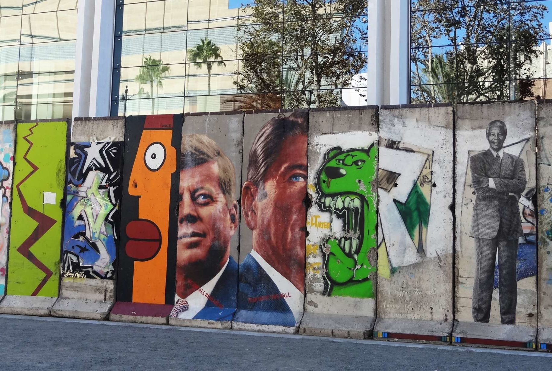 15 Surprising Places To See The Berlin Wall Mental Floss