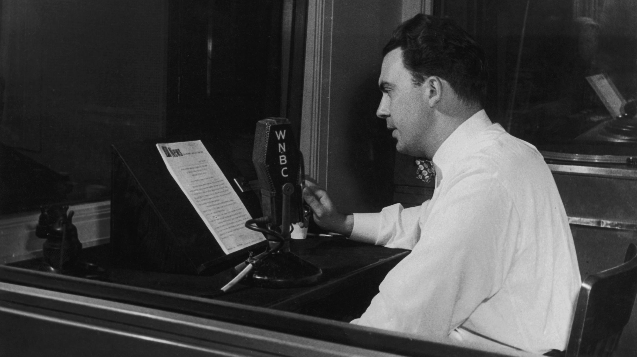 Why Do Radio Stations Begin With 'K' or 'W'? Mental Floss