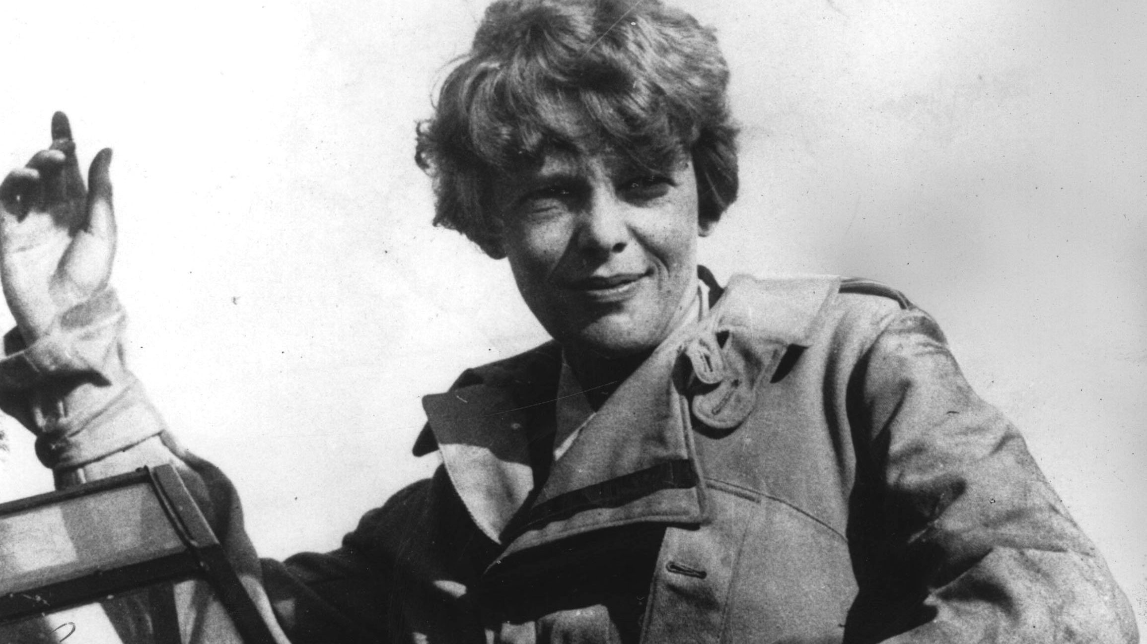 Could Gigantic Coconut Crabs Have Played a Part in Amelia Earhart’s