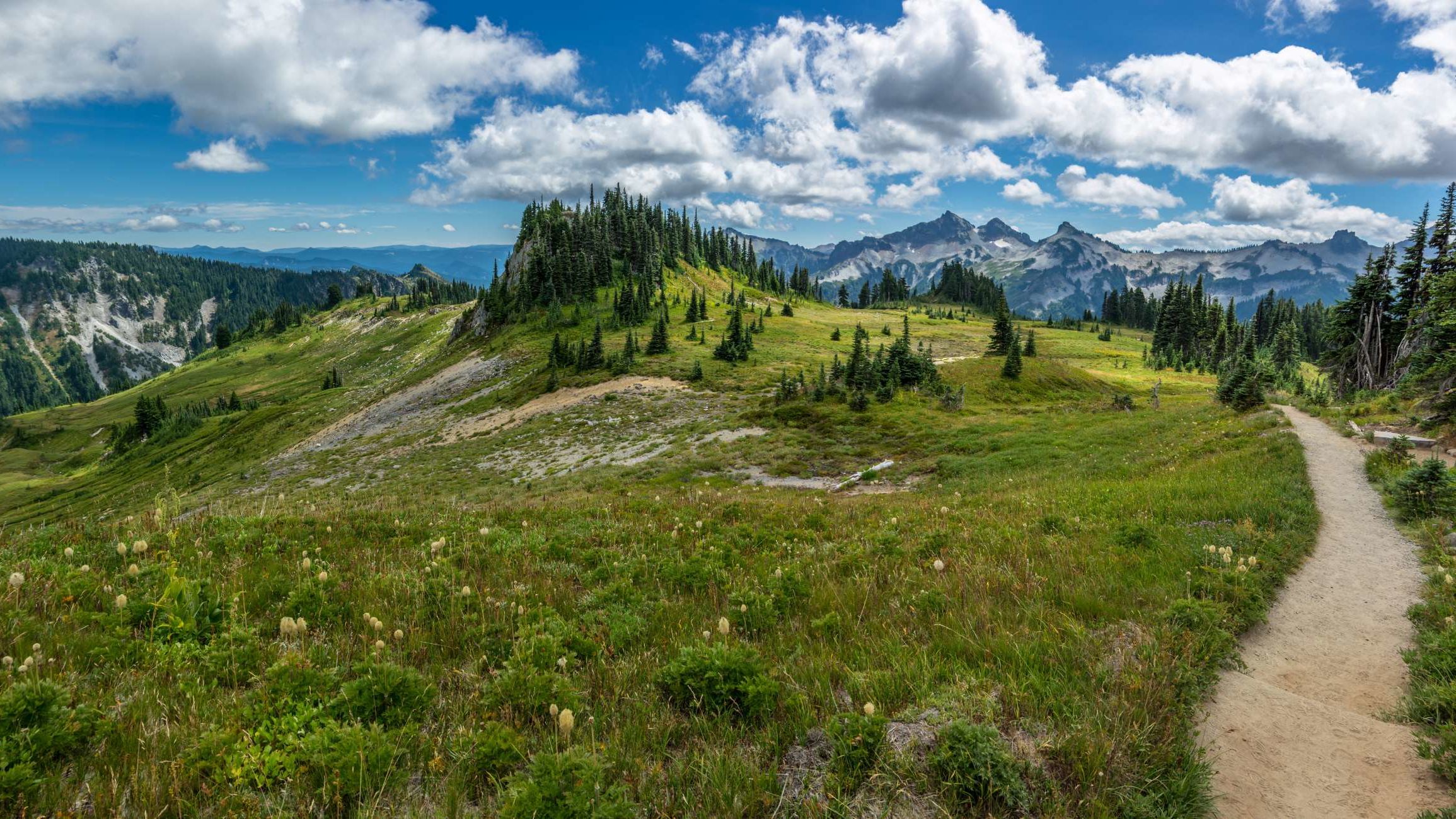 10 of the World’s Longest Hiking Trails | Mental Floss