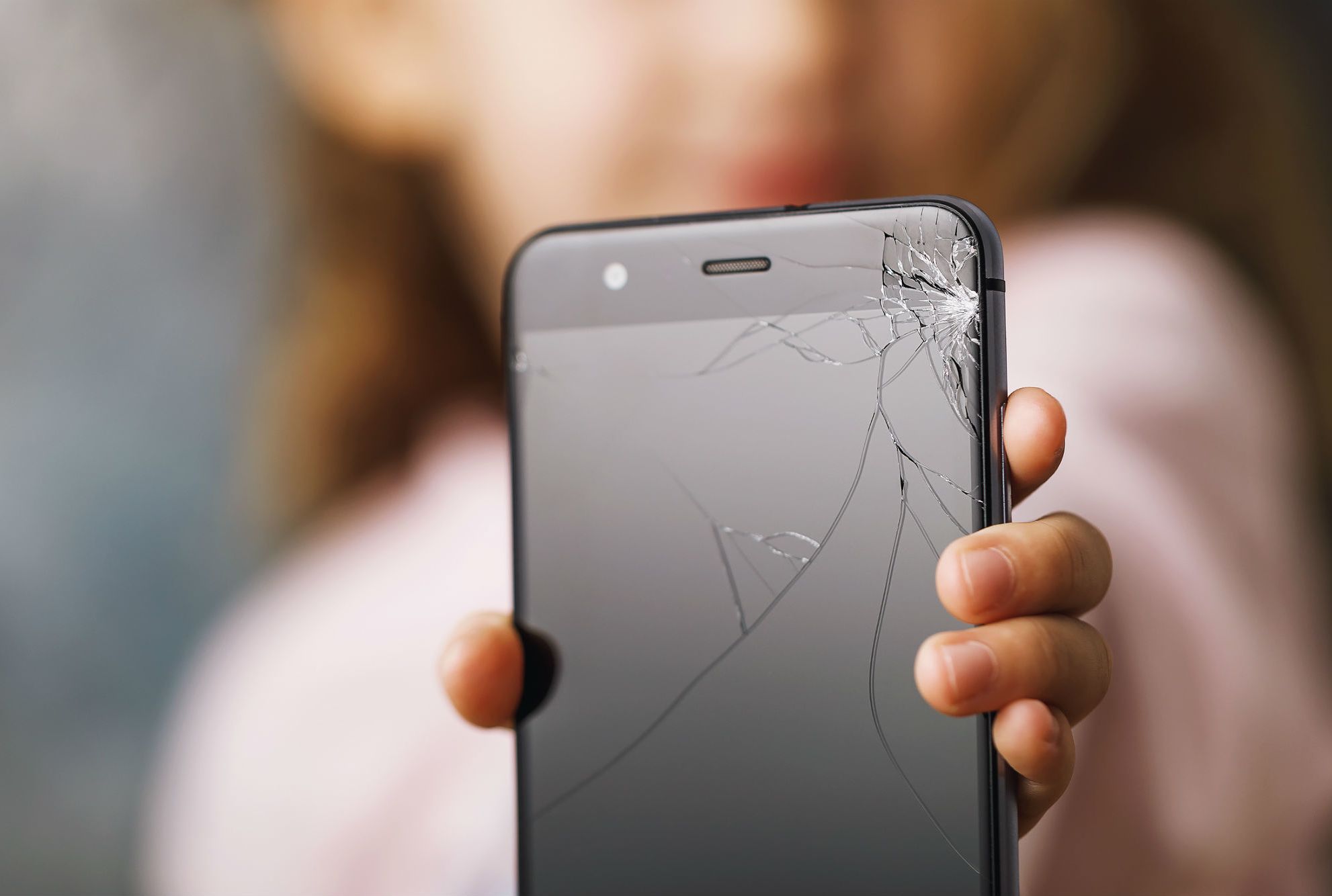 how to fix a cracked screen