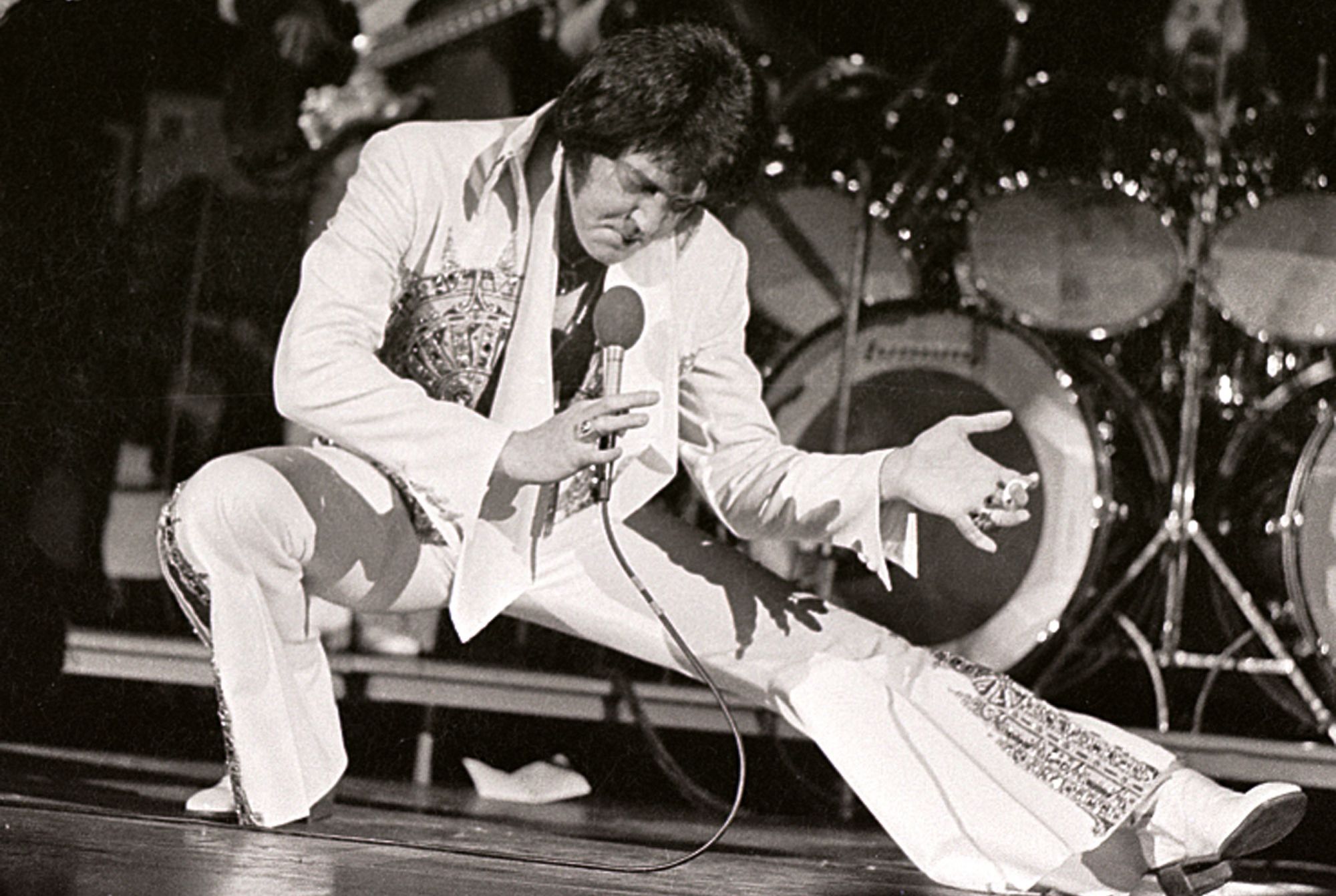 Bizarre Elvis Presley Concert Appearances | Mental Floss