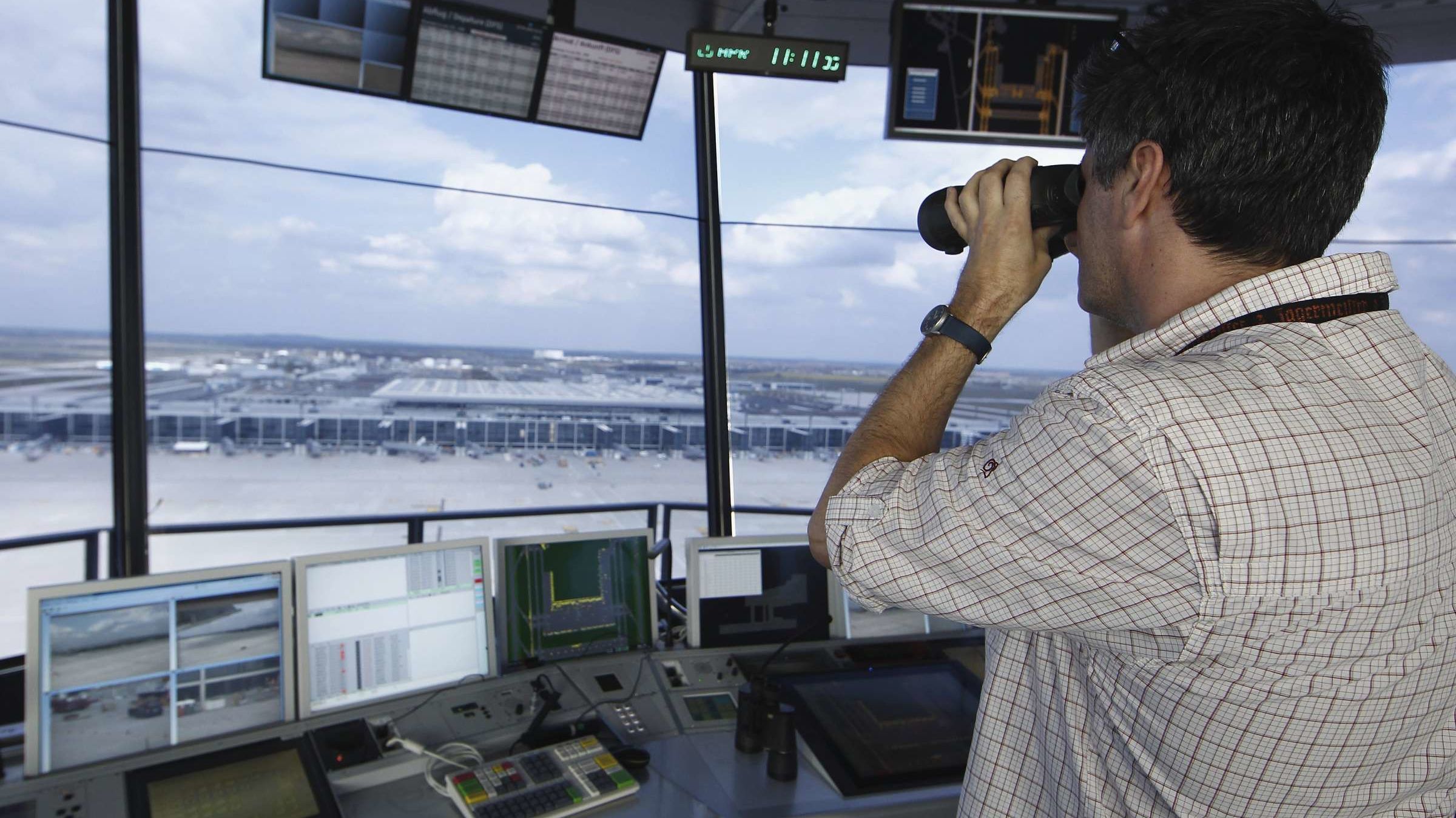 i am an air traffic controller 3 online i am an air traffic controller 3 online