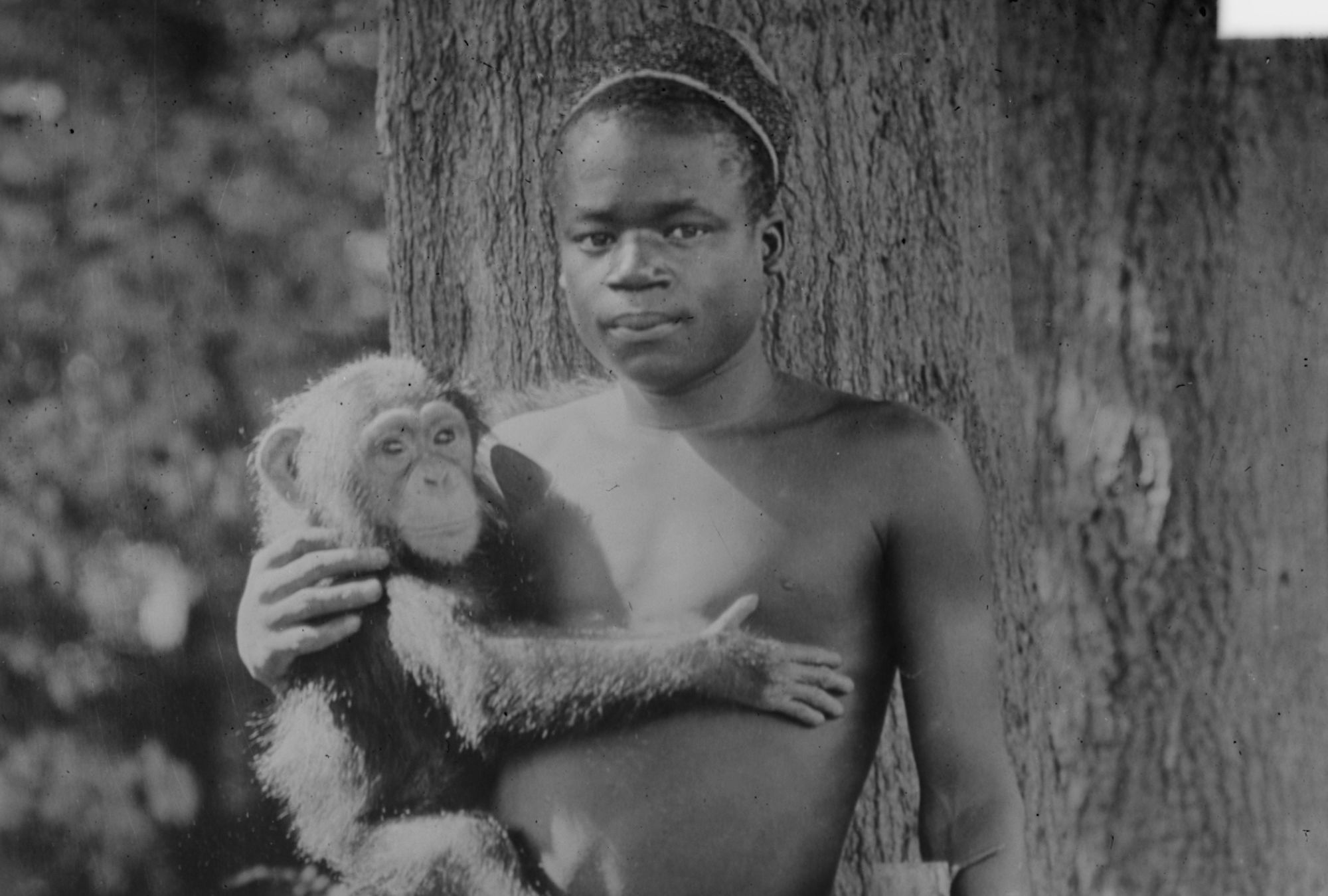Ota Benga: The Black Man the Bronx Zoo Put on Display In 1906 ...