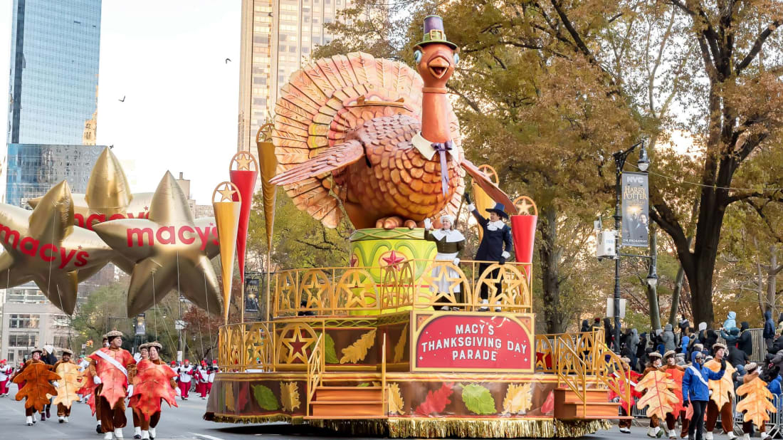 A turkey float near the start of the 92th annual Macy's Thanksgiving Day Parade in NYC