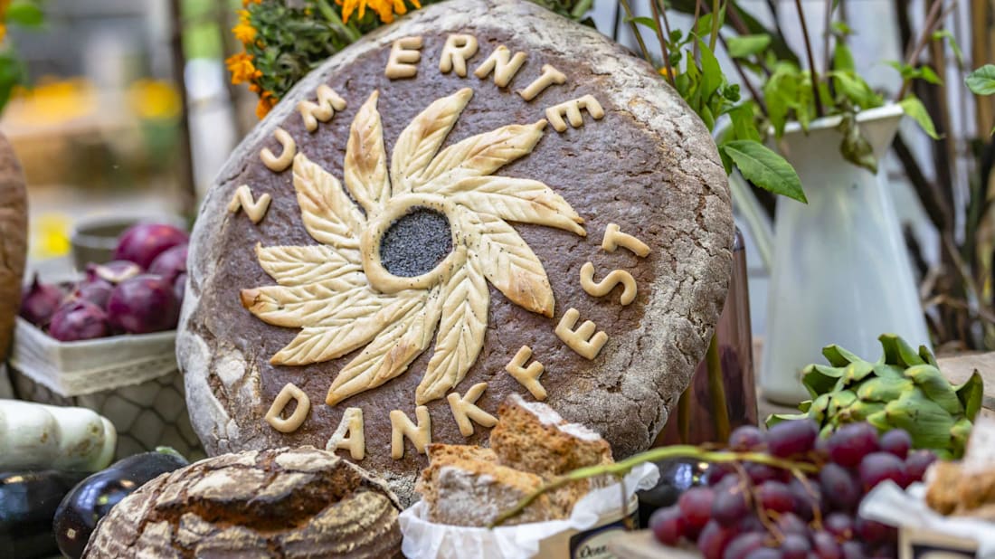 How 7 Places Around The World Celebrate Thanksgiving Mental Floss