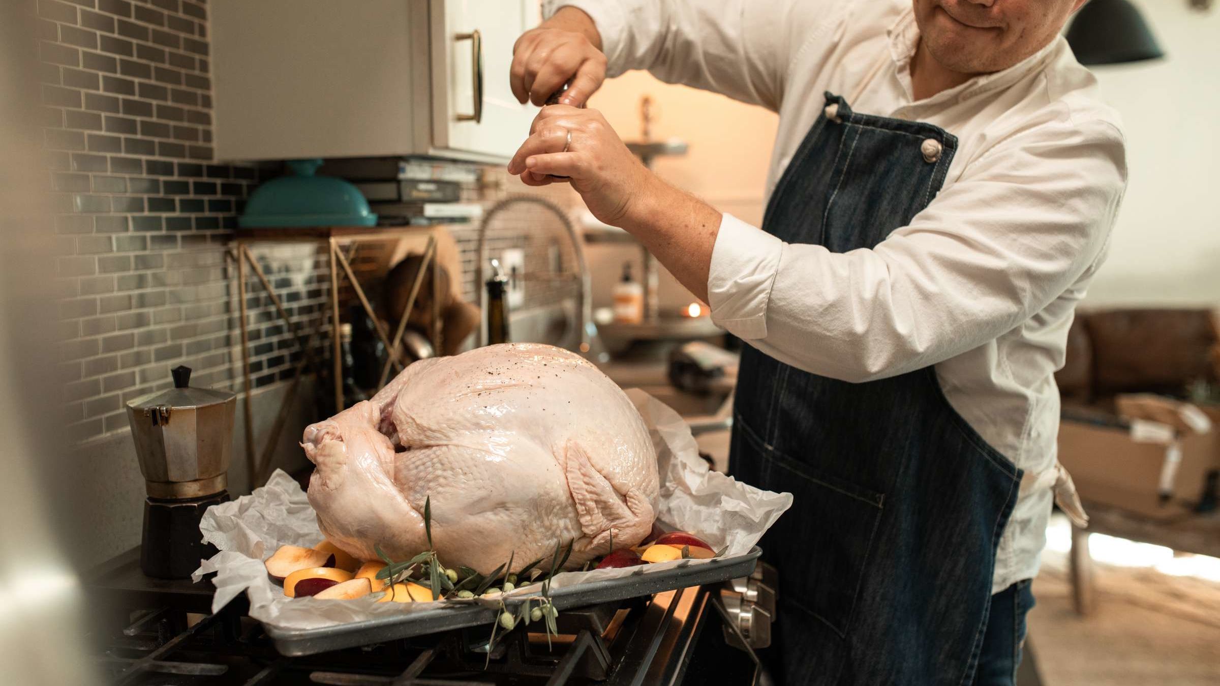 Whole Foods Giving Out Gift Cards For Thanksgiving Turkey Fails Mental Floss