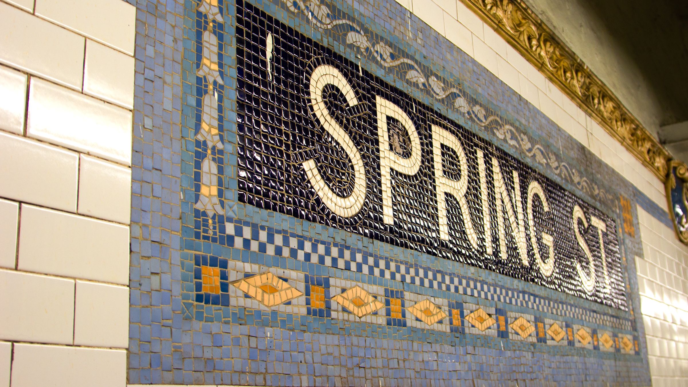 Meet the Artist Who Has Been Sketching New York City Subway Stations for 40 Years