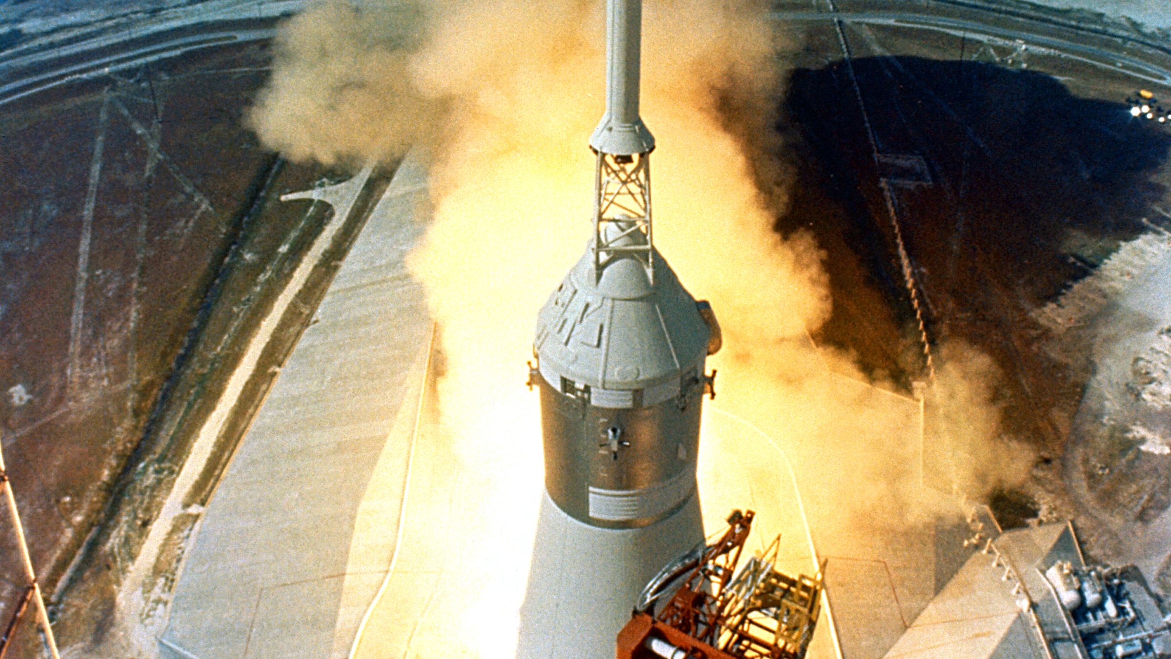 CBS Is Live-Streaming Its 1969 Coverage of the Apollo 11 Launch Right