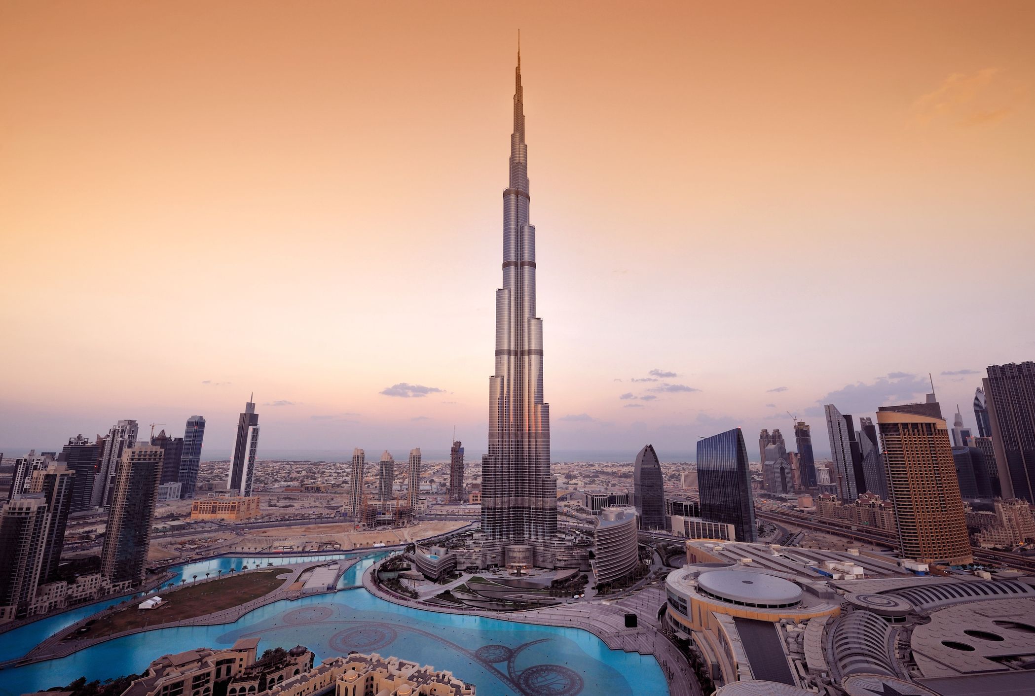 They Say Theyre Building Worlds Tallest >> 9 Huge Facts About The Burj Khalifa Mental Floss They Say Theyre Building Worlds Tallest >> 9 Huge Facts About The Burj Khalifa Mental Floss