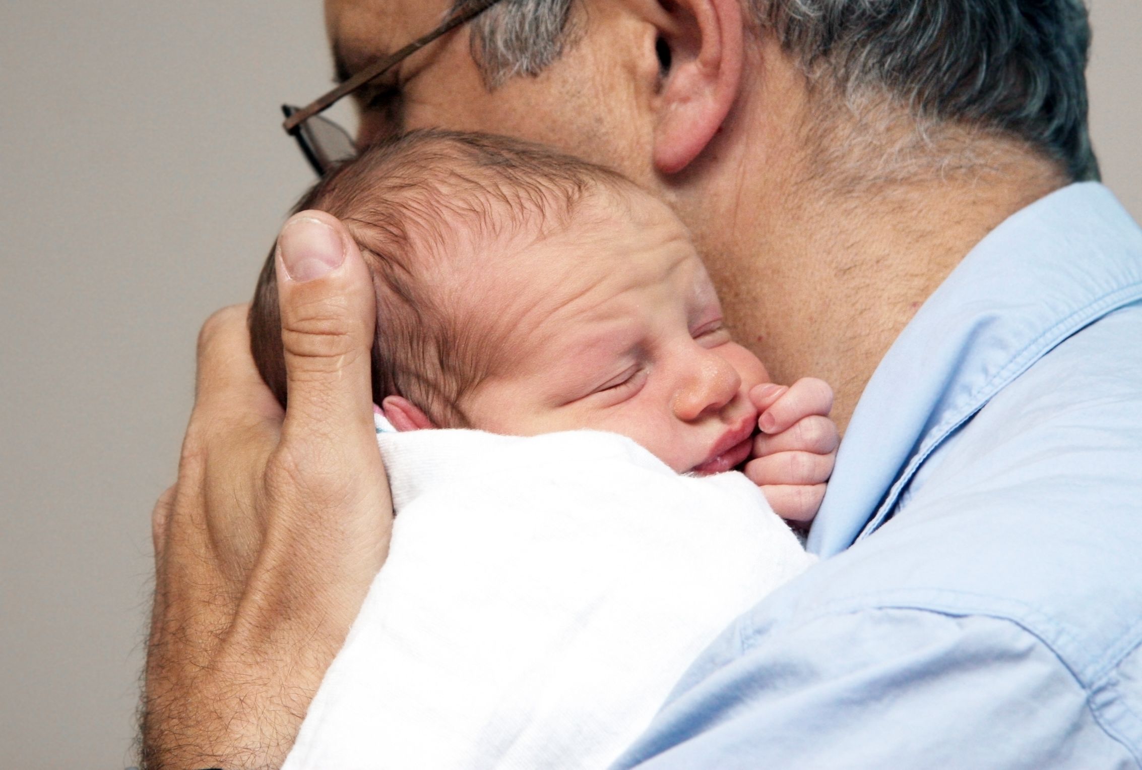 Michigan Hospital S Neonatal Icu Is In Need Of Volunteer Baby