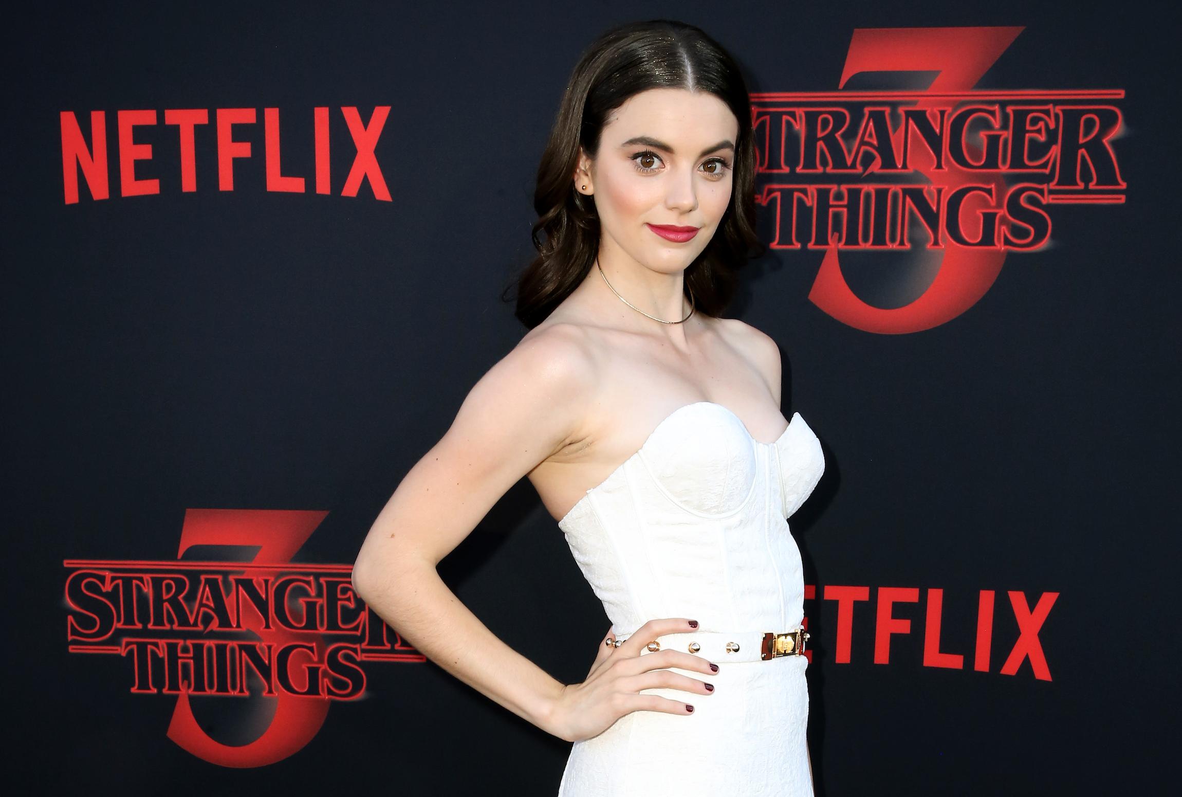 Stranger Things Star Francesca Reale Explains How They Shot A Key Season 3 Scene Mental Floss