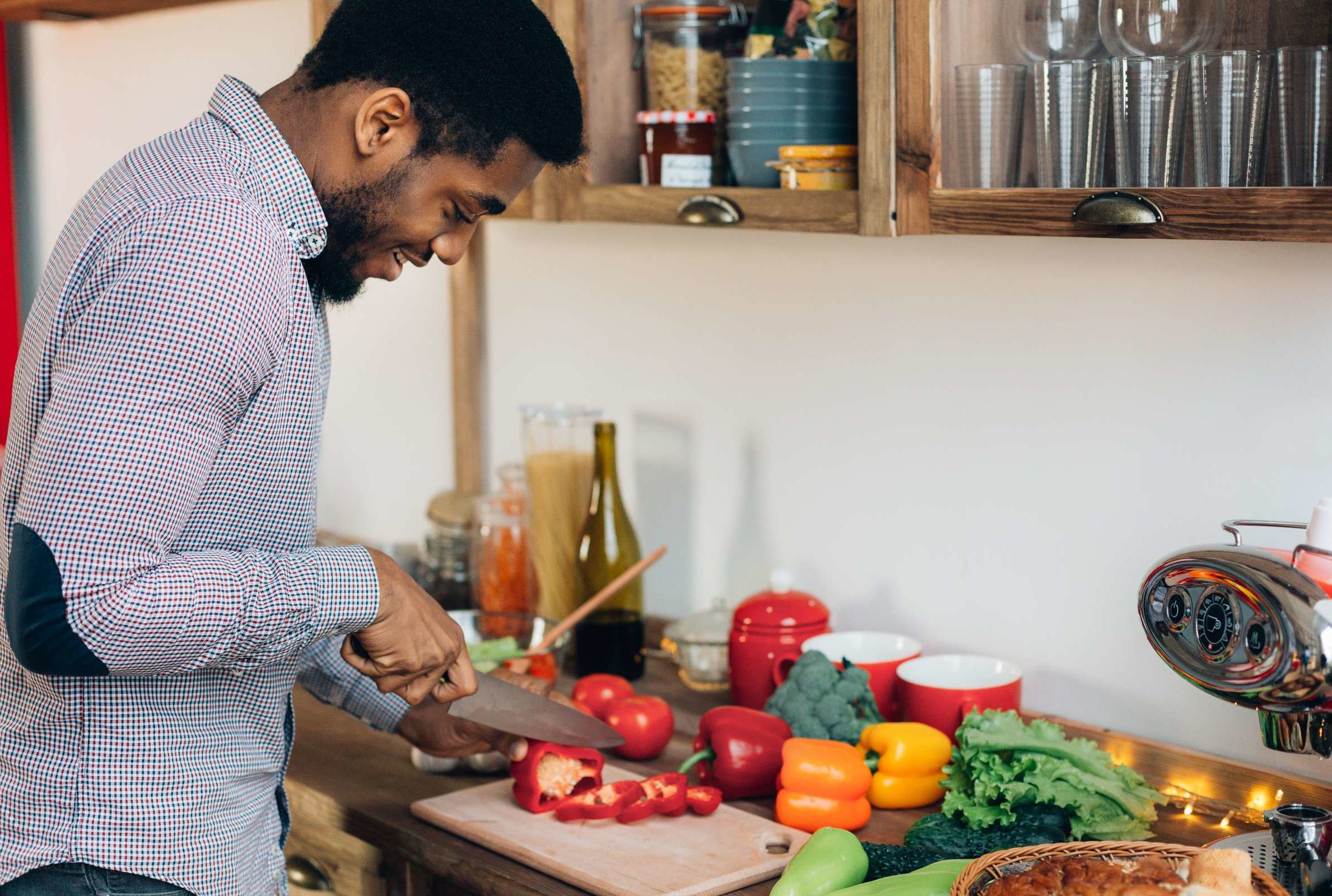 zwaartekracht Eigenlijk Martin Luther King Junior 18 Things Professional Chefs Say You Must Have in Your Kitchen | Mental  Floss