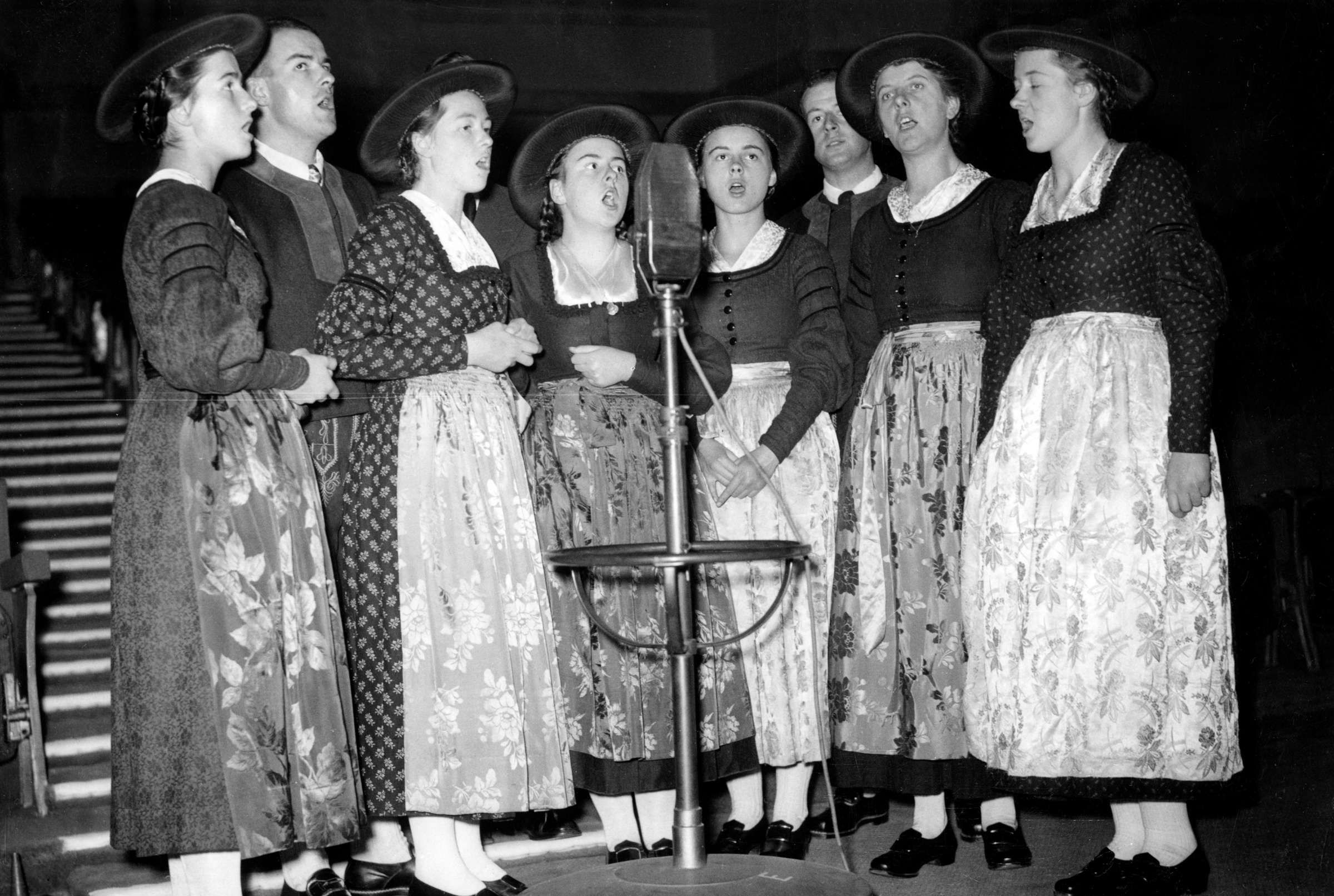 The Real History Behind The Sound Of Music Mental Floss A woman whose family inspired classic movie musical the sound of music has died. the real history behind the sound of