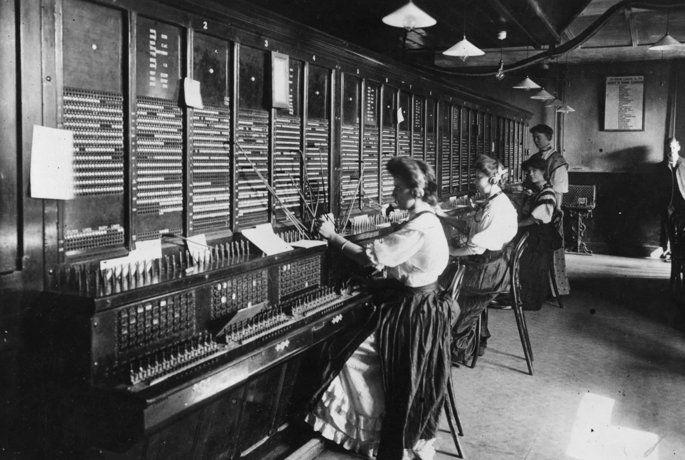 23 Obsolete (Or Nearly Obsolete) Jobs - Vimarsana News