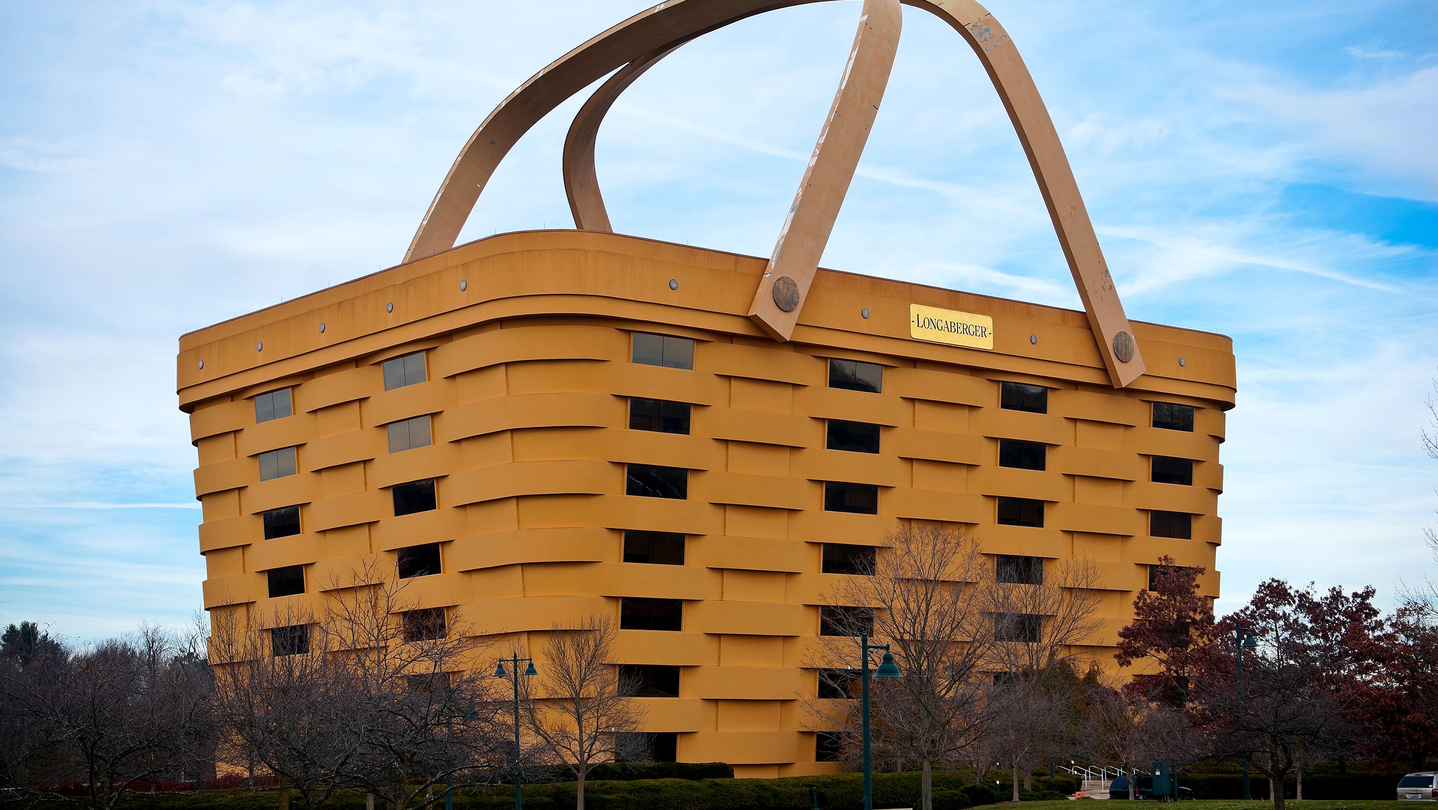 10 Buildings Shaped Like What They Sell | Mental Floss