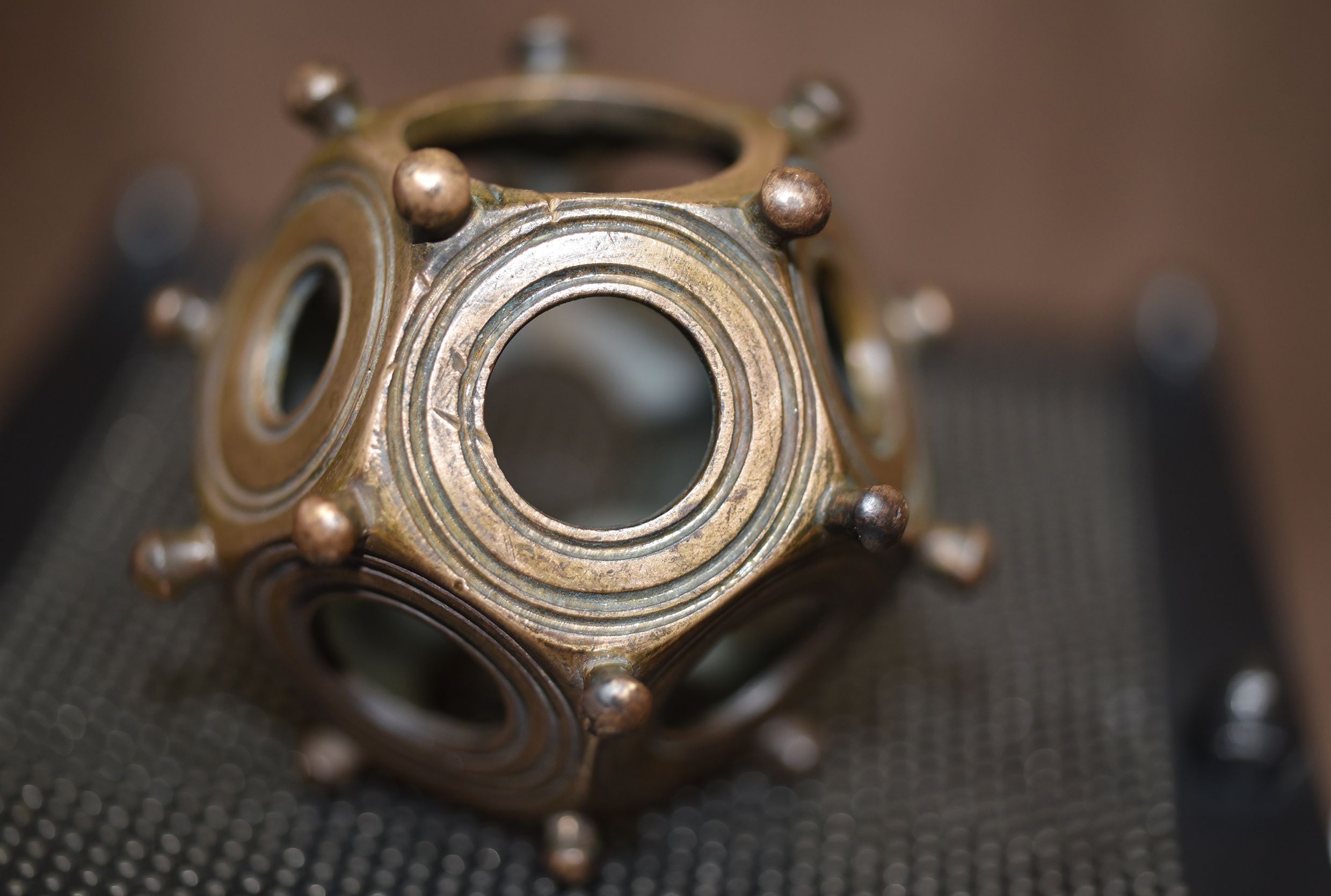 12 Most Mysterious Ancient Sphere Objects