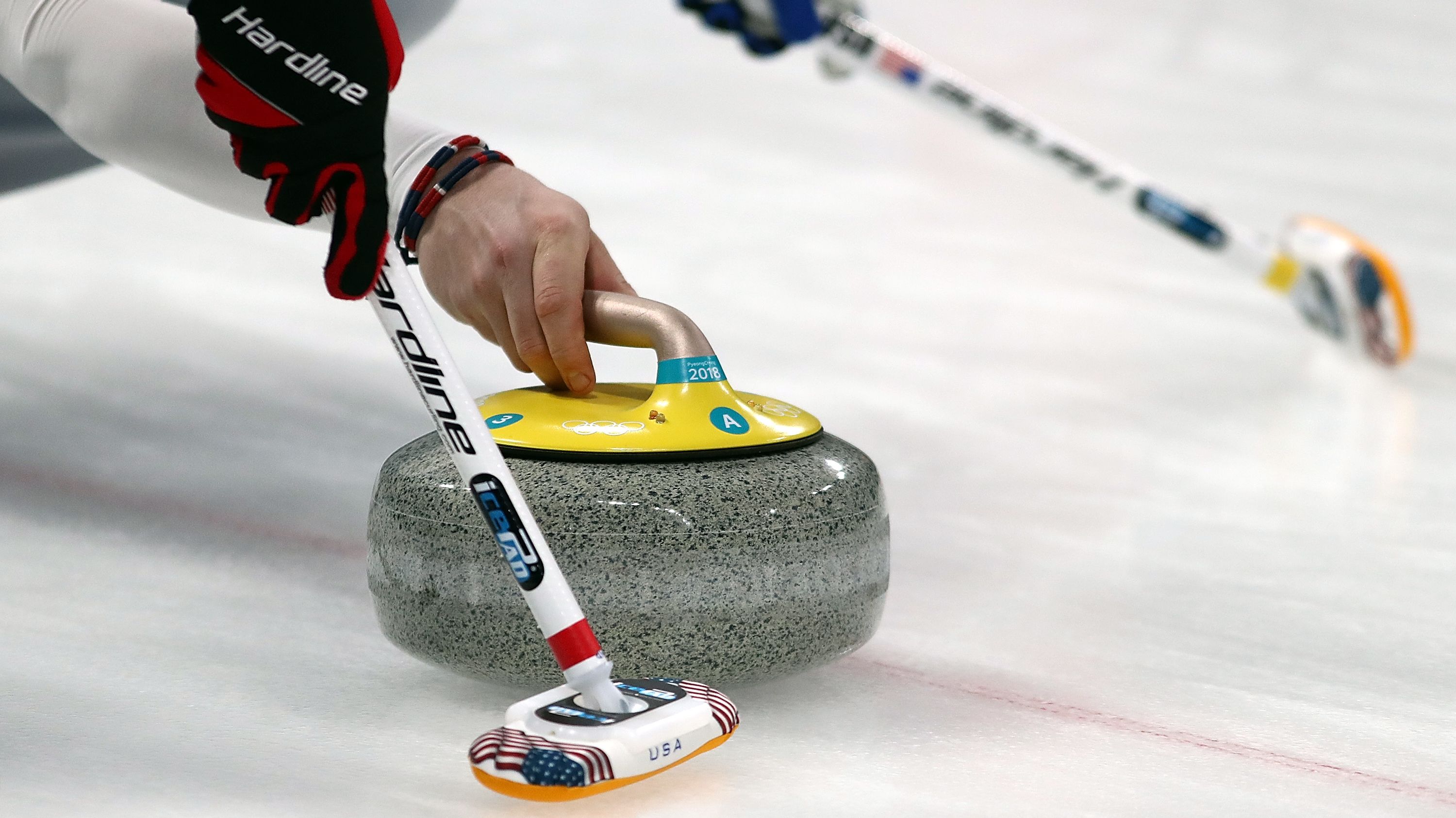 Curling A Beginner's Guide to Where and How to Learn to Curl Mental