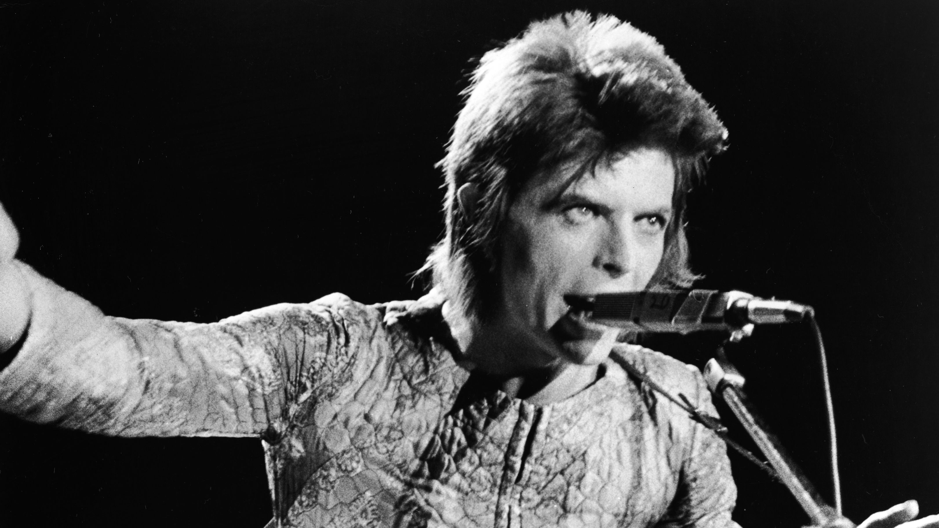 ‘lost Footage Of David Bowies Tv Debut As Ziggy Stardust Found Mental Floss 1811