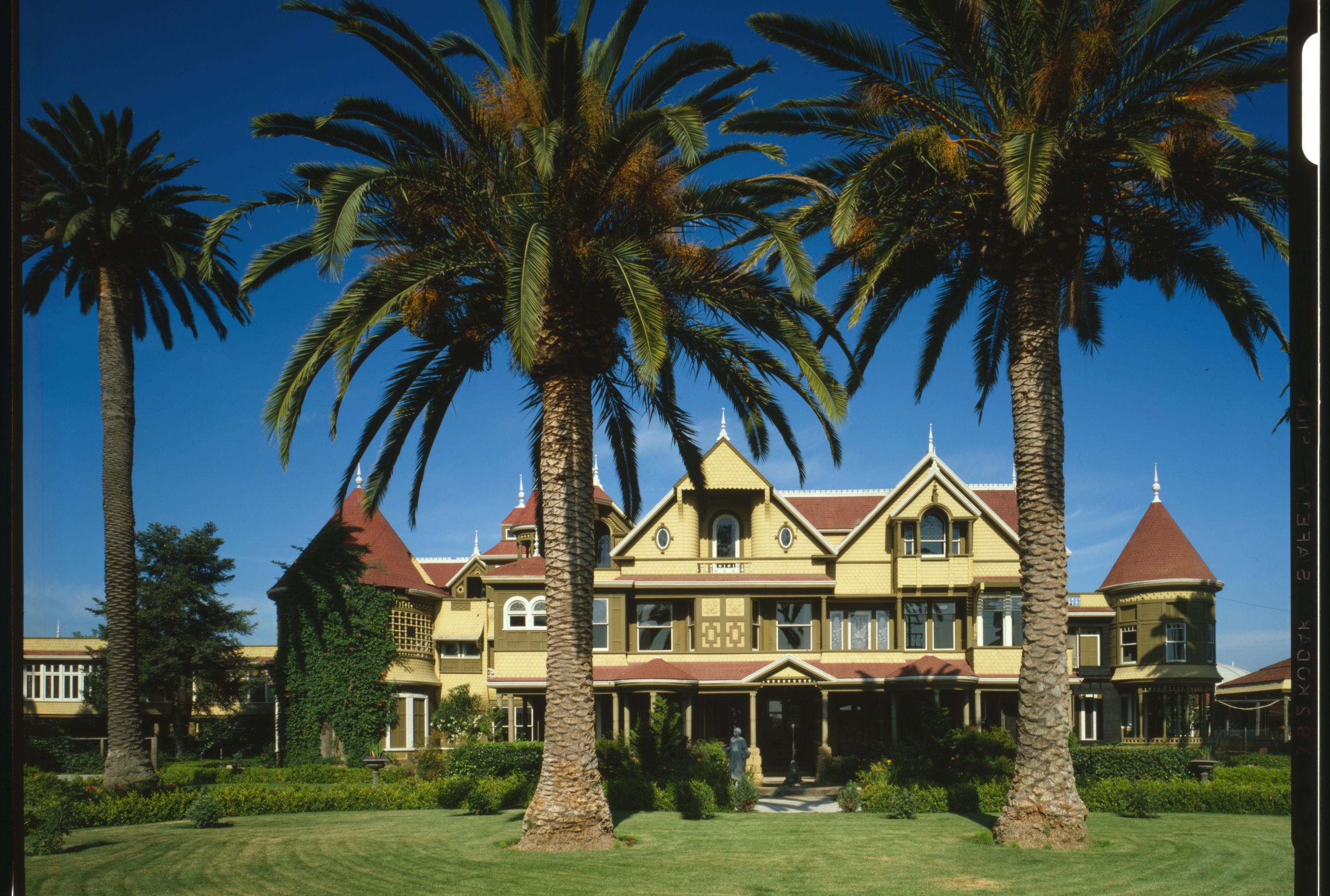 14 Haunting Facts About The Winchester Mystery House