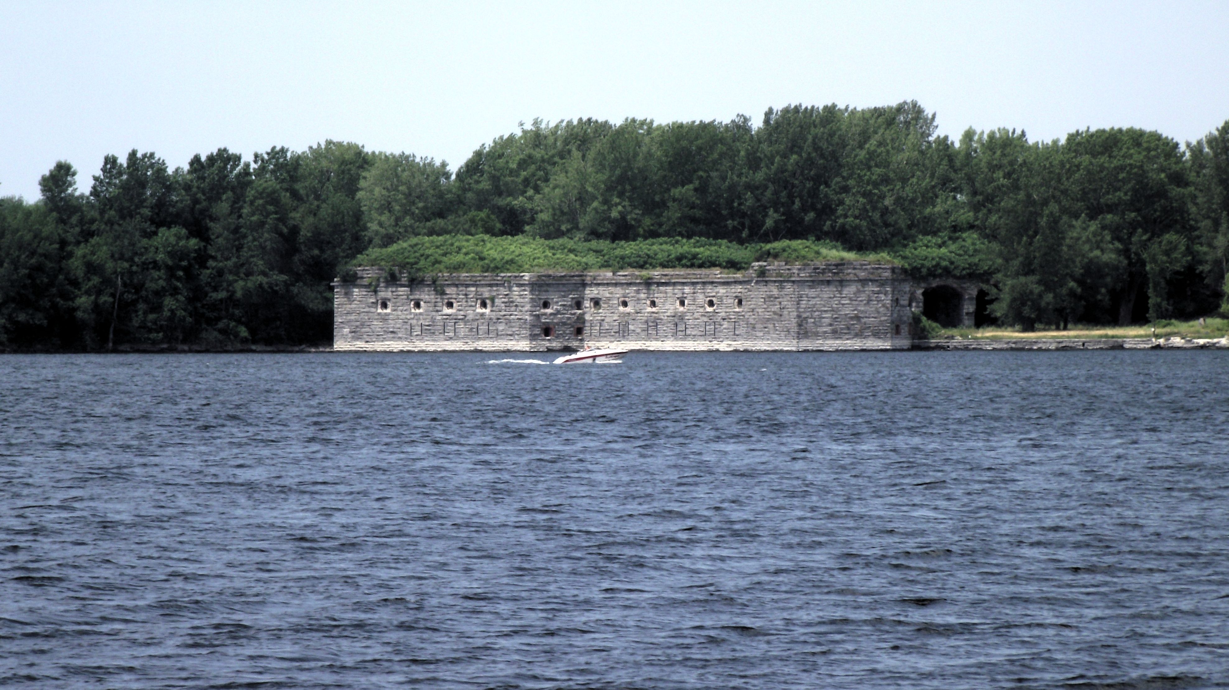 Abandoned Fort on a Private Island in New York Has Hit the Market for