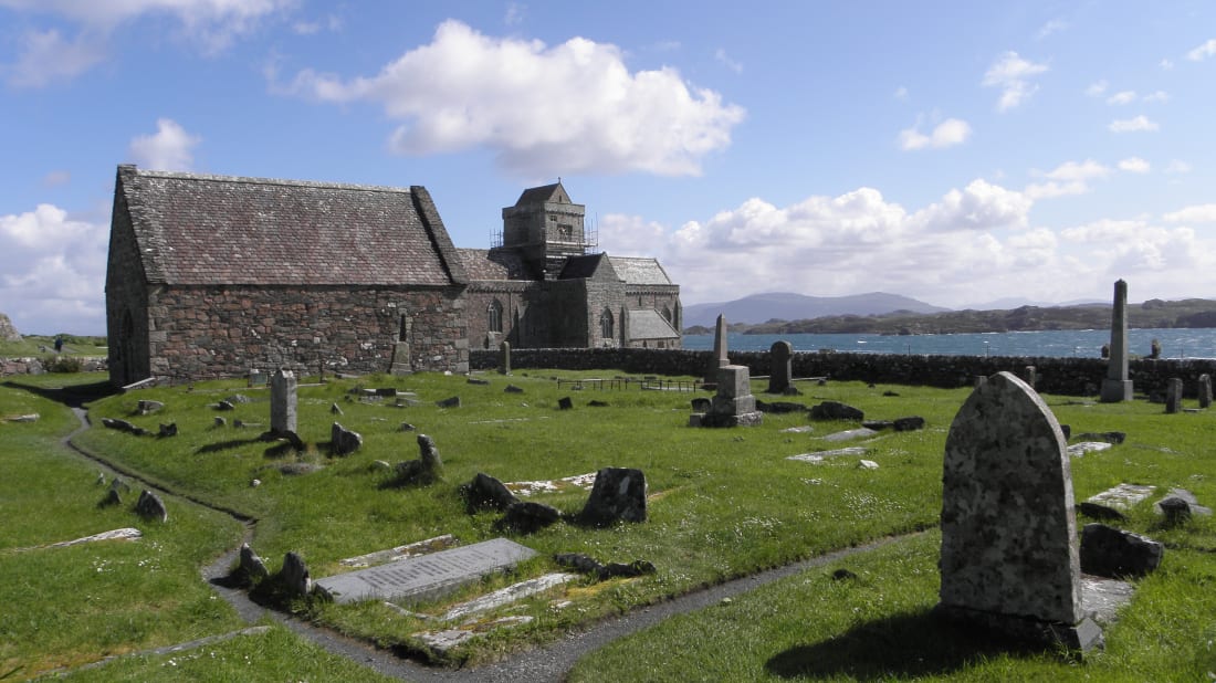 The graveyard at St. Oran's Chapel
