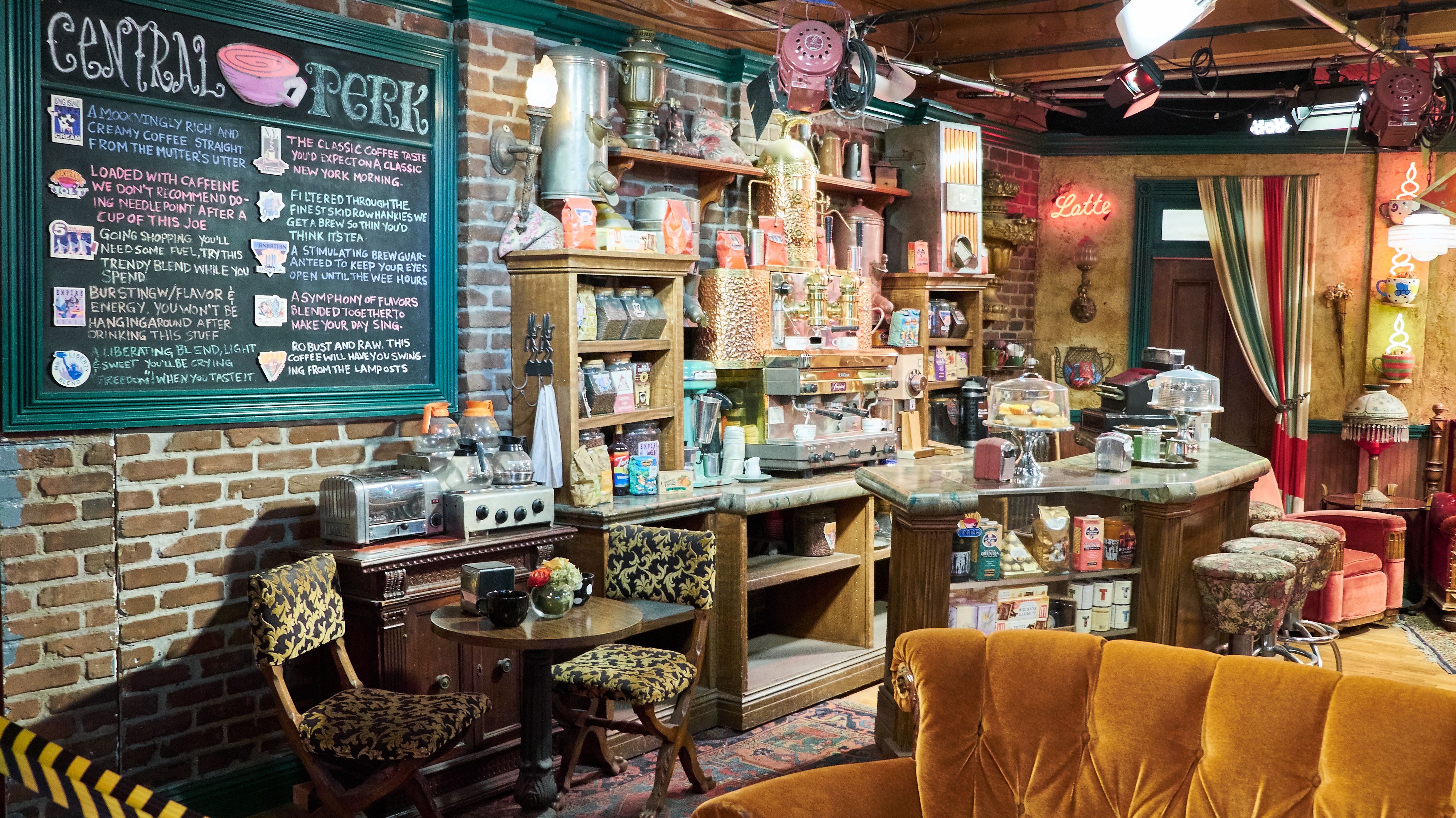 Celebrate Thanksgiving With A Friends Holiday Themed Locations Tour Mental Floss