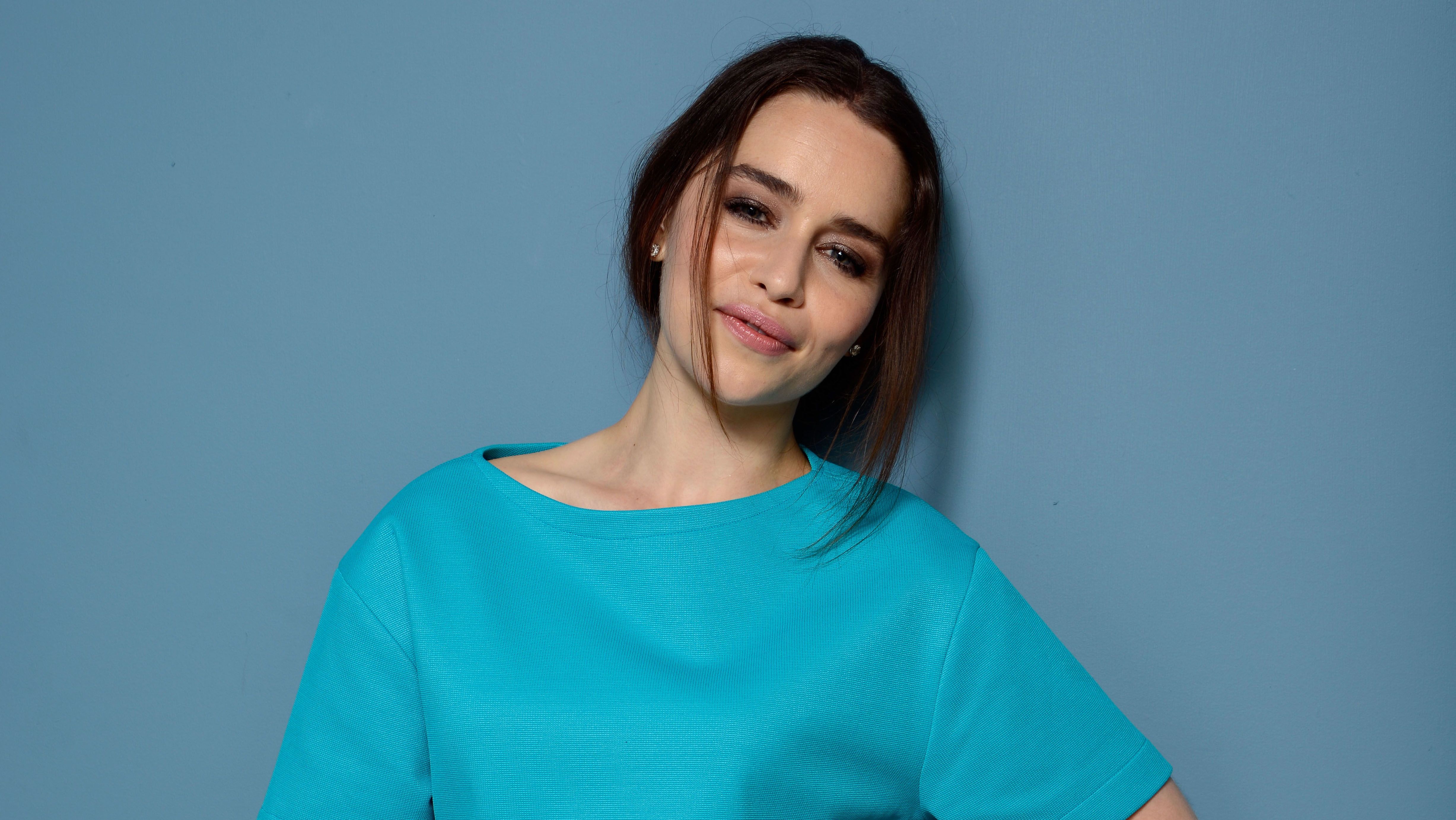 Emilia Clarke Game Of Thrones Actor Facts Mental Floss Please enable your vpn when watching movies if you watching movie without a vpn, your isp can see that you're watching and may throttle your connection and get fined. emilia clarke game of thrones actor