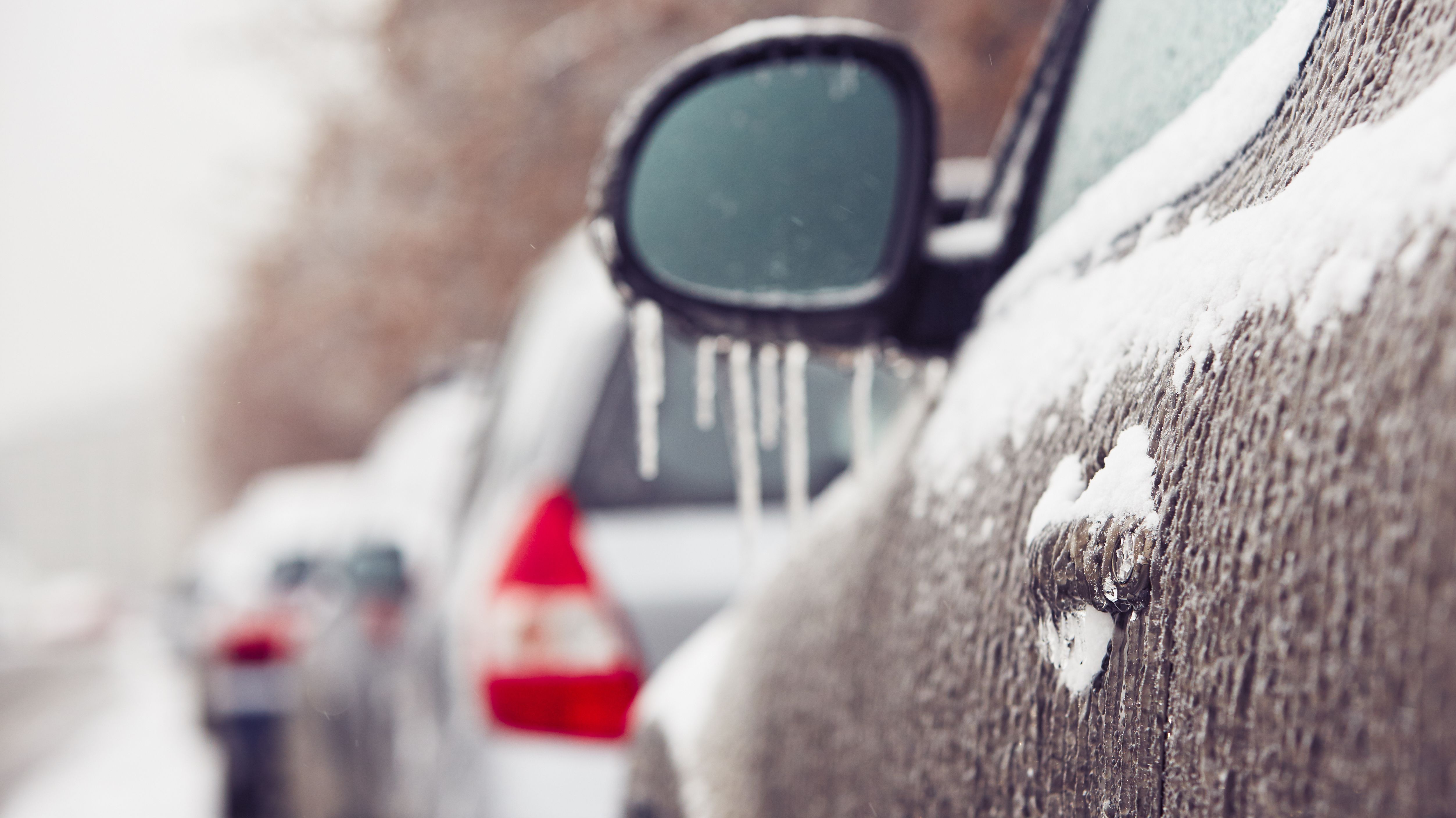 Why You Need to Keep Your Car's Gas Tank Full in Cold Weather Mental