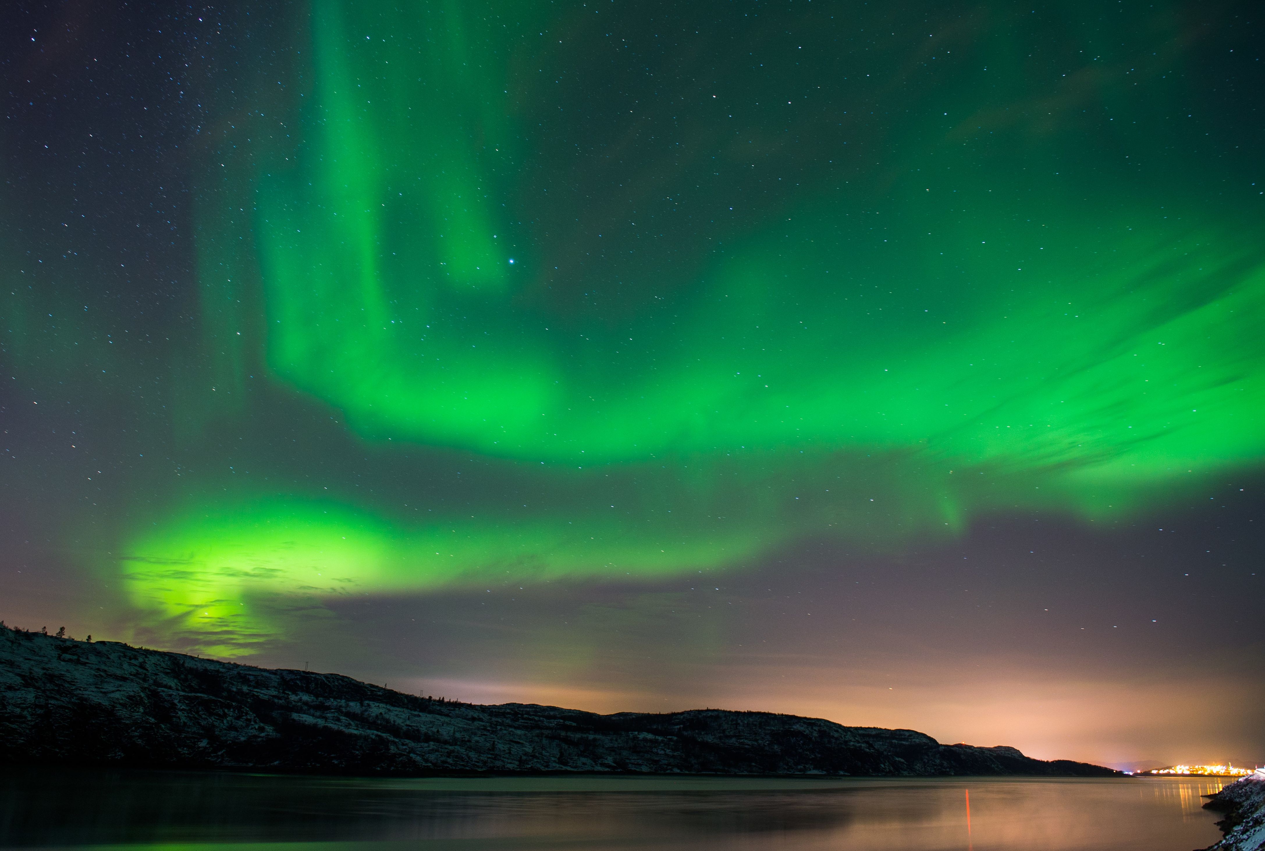 A Solar Storm Could Make The Northern Lights Visible Over Parts Of The U S Tonight Mental Floss