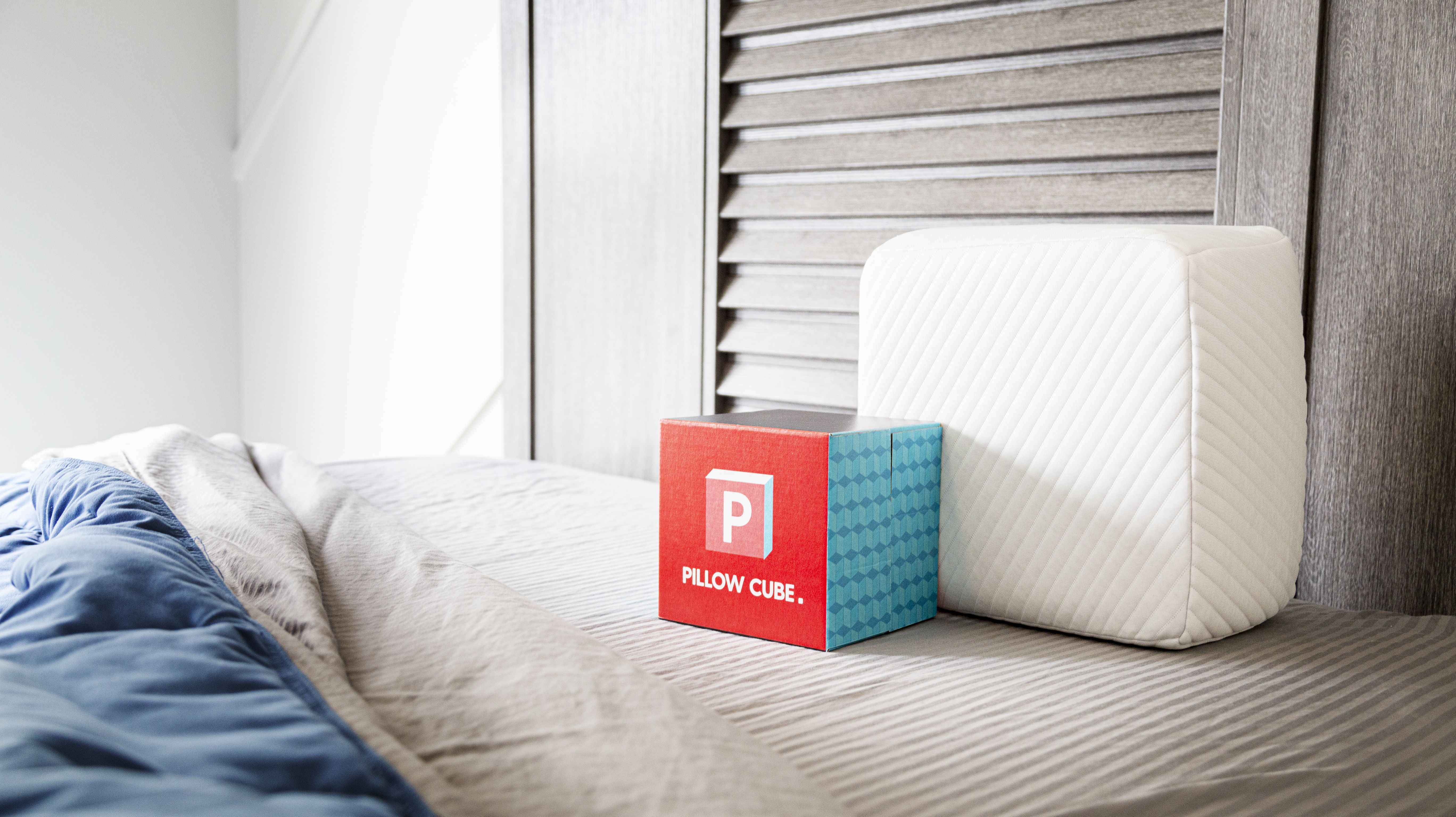 This CubeShaped Pillow Helps Your Neck Get a Good Night's Rest
