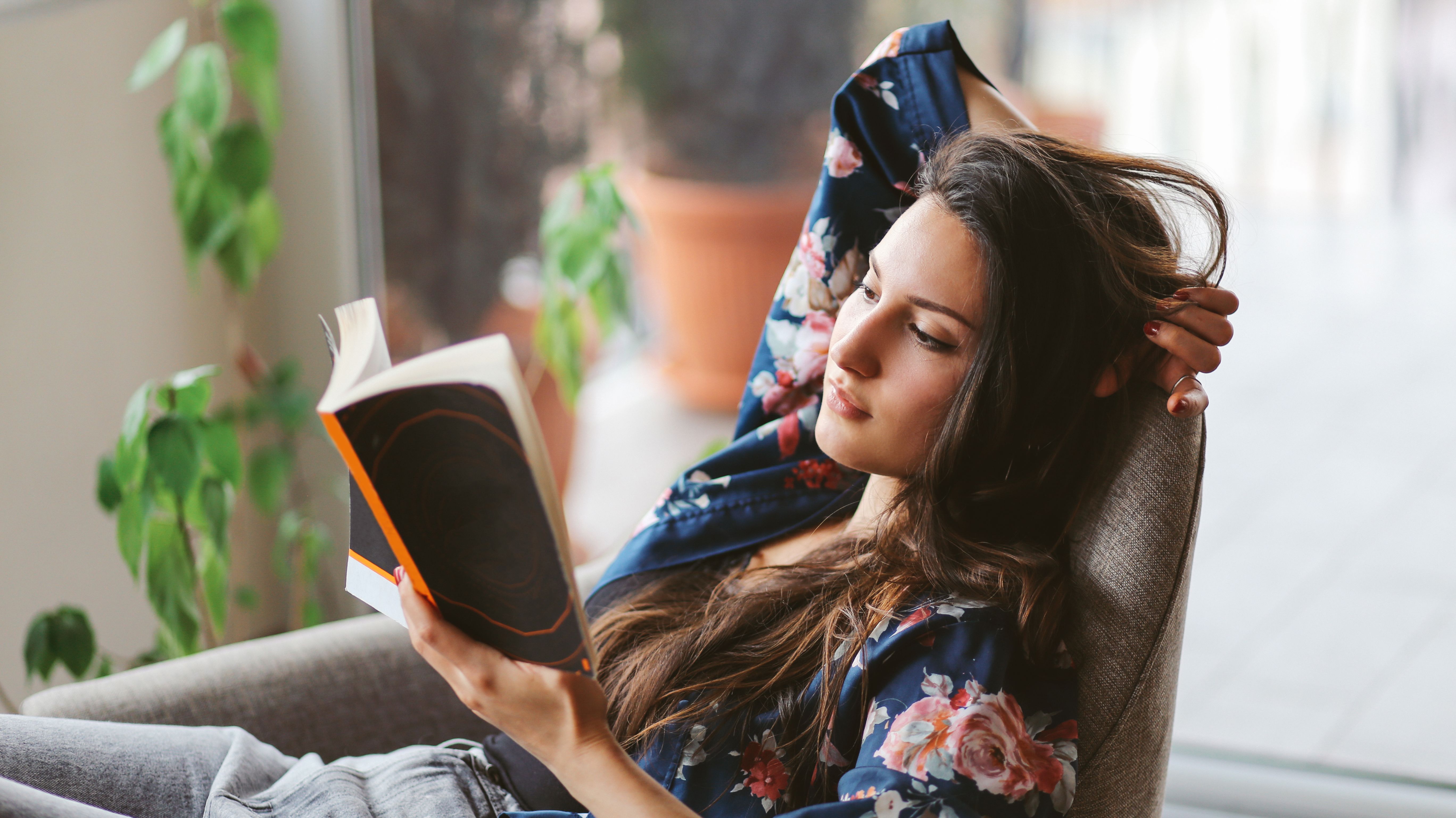 7 Scientific Benefits Of Reading Printed Books Mental Floss