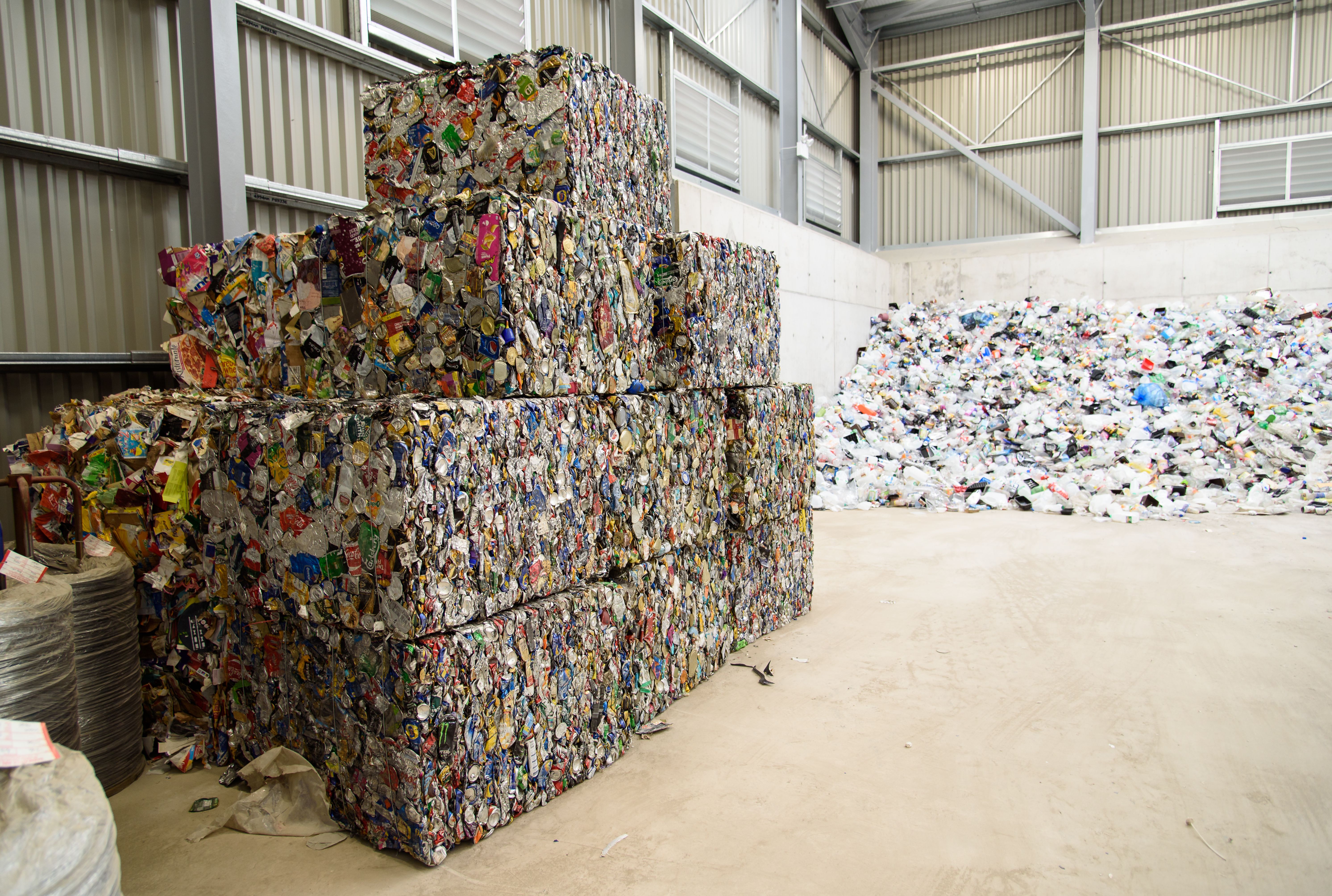 Aluminum Cans Vs Plastic Bottles Which Is Worse For The Environment Mental Floss