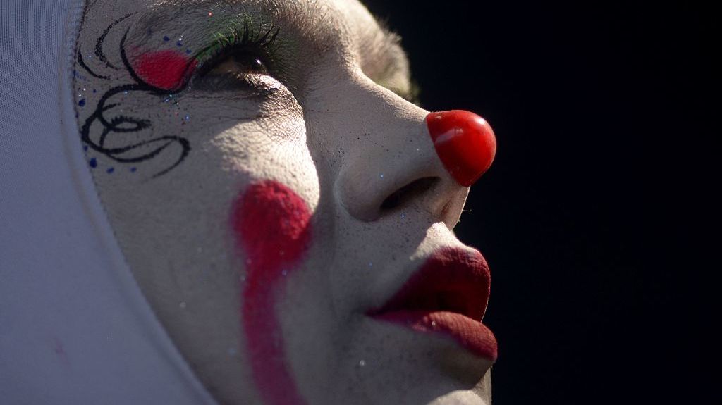 12 Behind The Scenes Secrets Of Professional Clowns Mental Floss