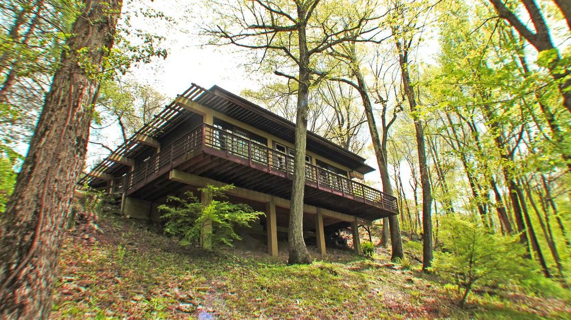 Frank Lloyd Wright-Approved Usonian Home Is on the Market ...