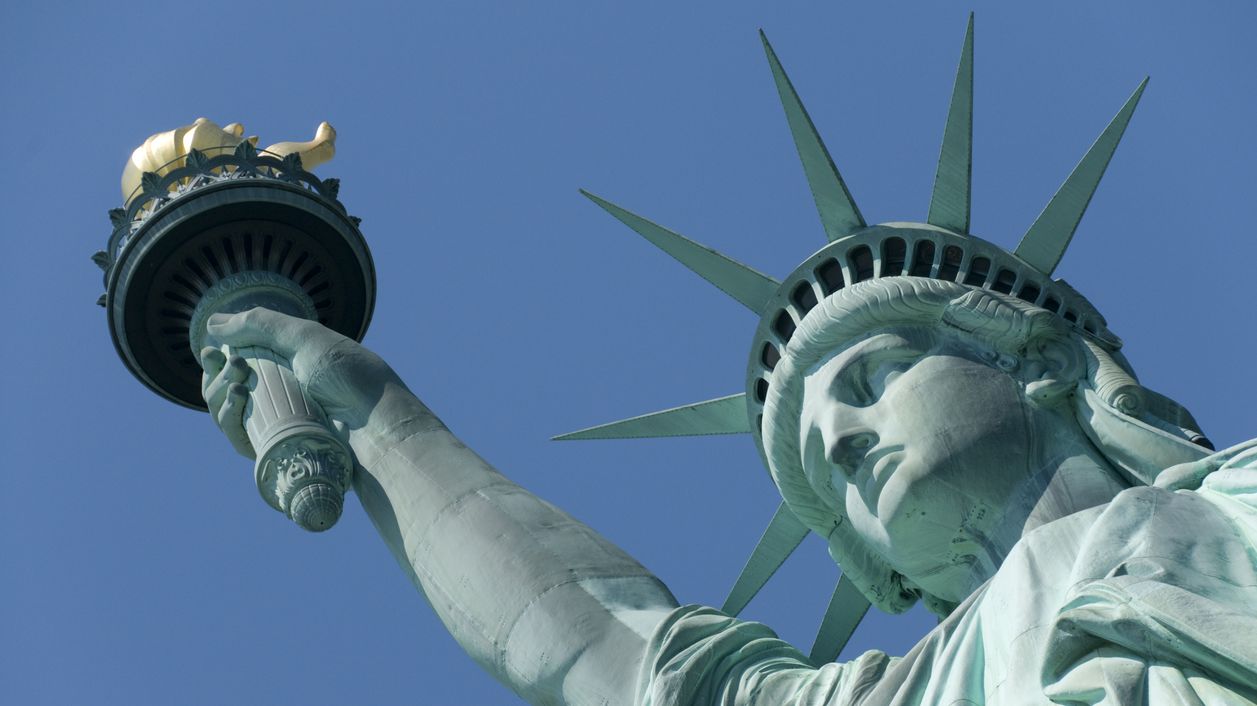 How the Statue of Liberty Got Its Gloriously Green Hue Mental Floss