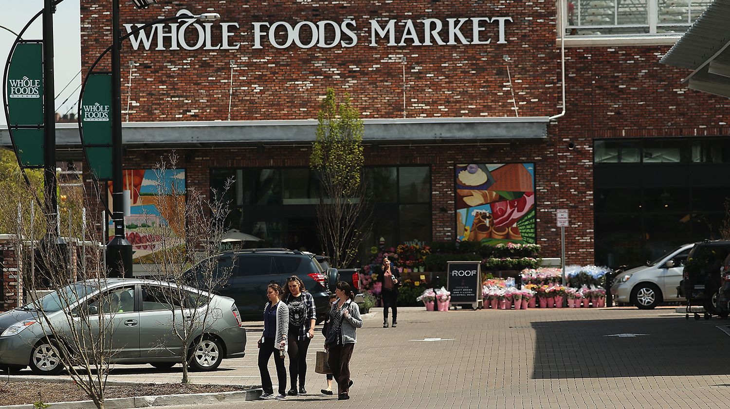 16 Organic Facts About Whole Foods