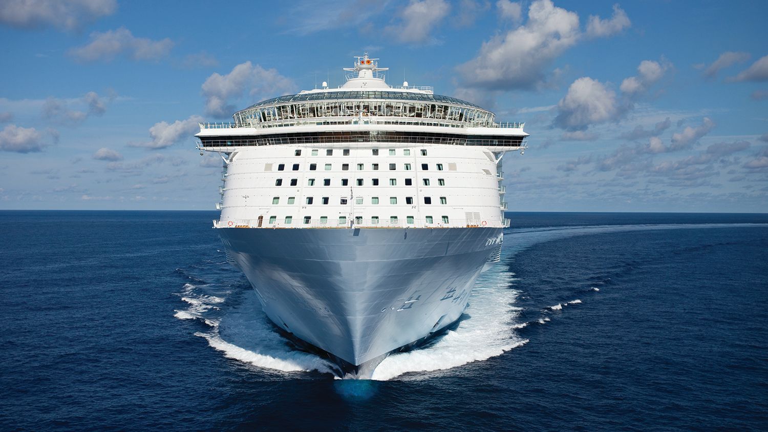 The Life Aquatic Meet Nbsp Mario Salcedo Full Time Cruise Ship Passenger Mental Floss