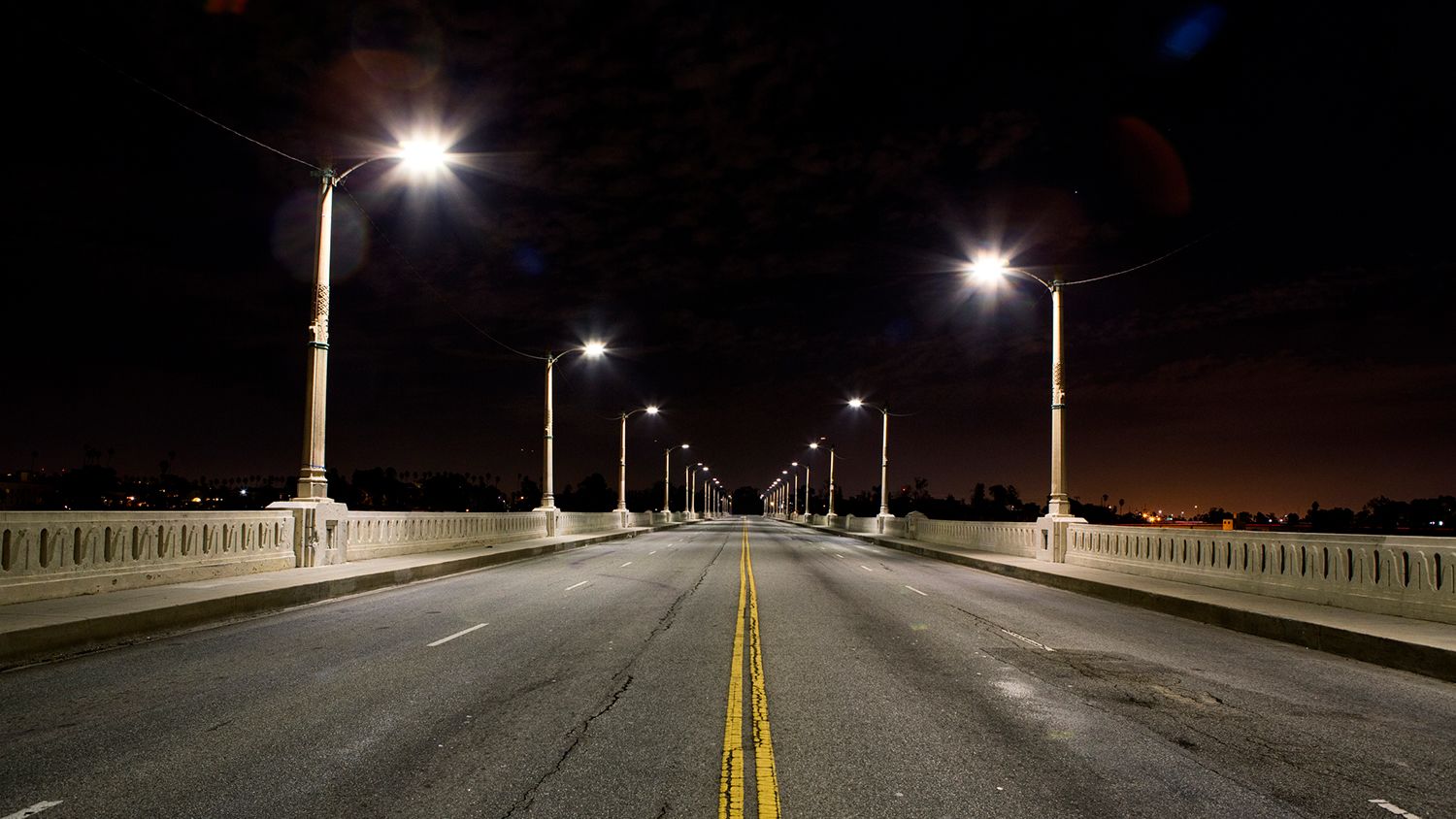 Bright Street Lights Can Be Bad for Your Health, Doctors ... Bright Street Lights Can Be Bad for Your Health, Doctors ...
