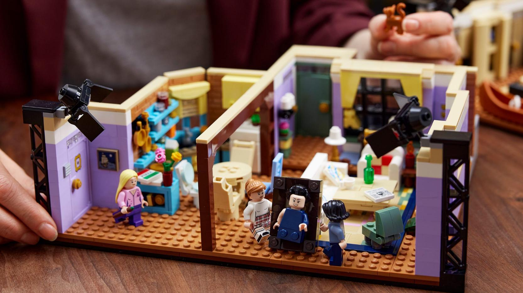 Recreate Iconic Scenes With LEGO's New 'Friends' Apartments Set - Vimarsana News