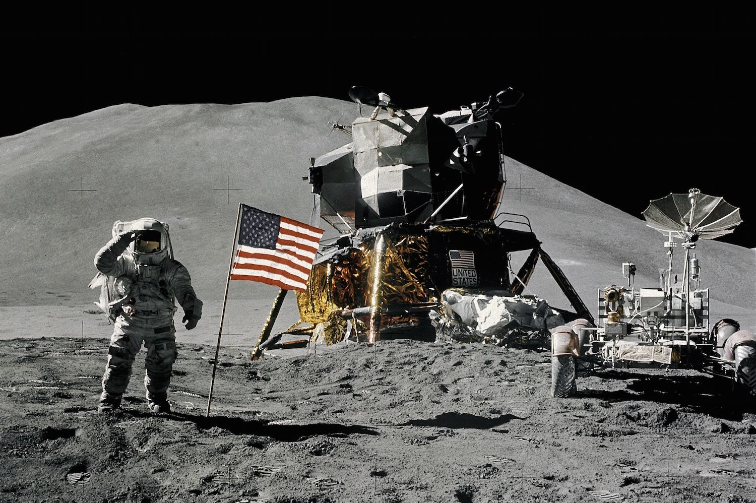 Video Recreates The Moon Landing Using Photos From Nasa S Archives Mental Floss