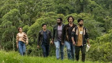 LA BREA -- "Sierra" Episode 301 -- Pictured: (l-r) Asmara Feik as Petra, Nicholas Gonzalez as Levi, Chiké Okonkwo as Ty, Eoin Macken as Gavin, Rohan Mirchandaney as Scott -- (Photo by: Mark Taylor/NBC)