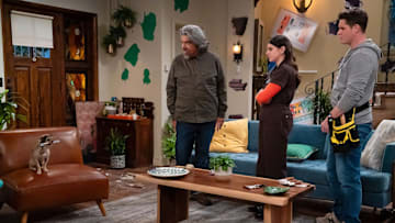 LOPEZ VS LOPEZ -- "Lopez vs Escándalo" Episode 306 -- Pictured: (l-r) Churro, George Lopez as George, Mayan Lopez as Mayan, Matt Shively as Quinten