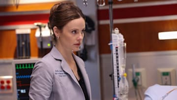 CHICAGO MED -- "Poster Child" Episode 1016 -- Pictured: Sarah Ramos as Dr. Caitlin Lenox -- (Photo by: George Burns Jr/NBC)