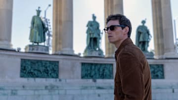 THE DAY OF THE JACKAL -- Episode 105 -- Pictured: Eddie Redmayne as The Jackal -- (Photo by: Marcell Piti/Carnival Film & Television Limited)