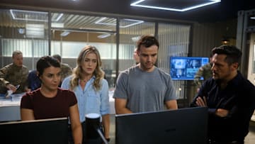 THE HUNTING PARTY -- "Doctor Ezekiel Malak" Episode 104 -- Pictured: (l-r) Sarah Garcia as Jennifer Morales, Melissa Roxburgh as Rebecca Henderson, Nick Wechsler as Oliver Odell