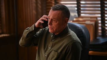 CHICAGO P.D. -- "Black Ice" Episode 12020 -- Pictured: Jason Beghe as Hank Voight -- (Photo by: Lori Allen/NBC)