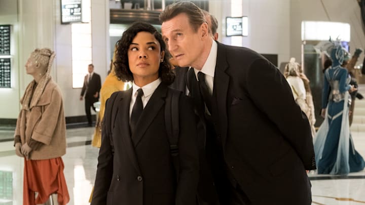Em (Tessa Thompson) meets High T (Liam Neeson) in MIB London in Columbia Pictures' MEN IN BLACK: INTERNATIONAL.
